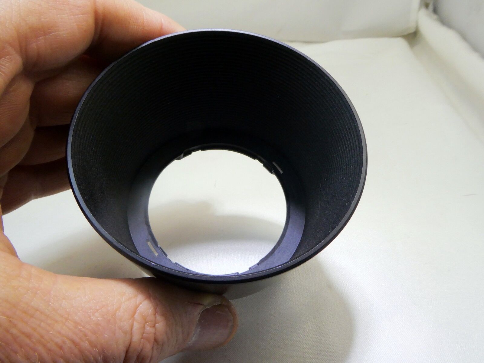 Tamron 1C6FH Camera Lens Hood Shade For AF 80-210mm f4.5-5.6 Genuine OEM