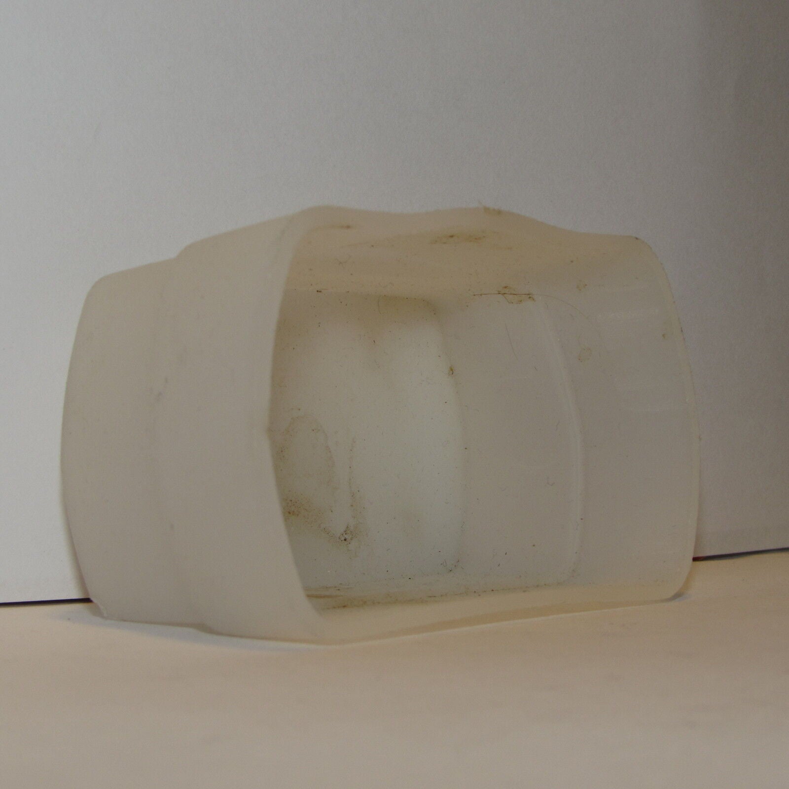Used Unknown brand flash Diffuser large 75mm across maybe SB-900 S115005