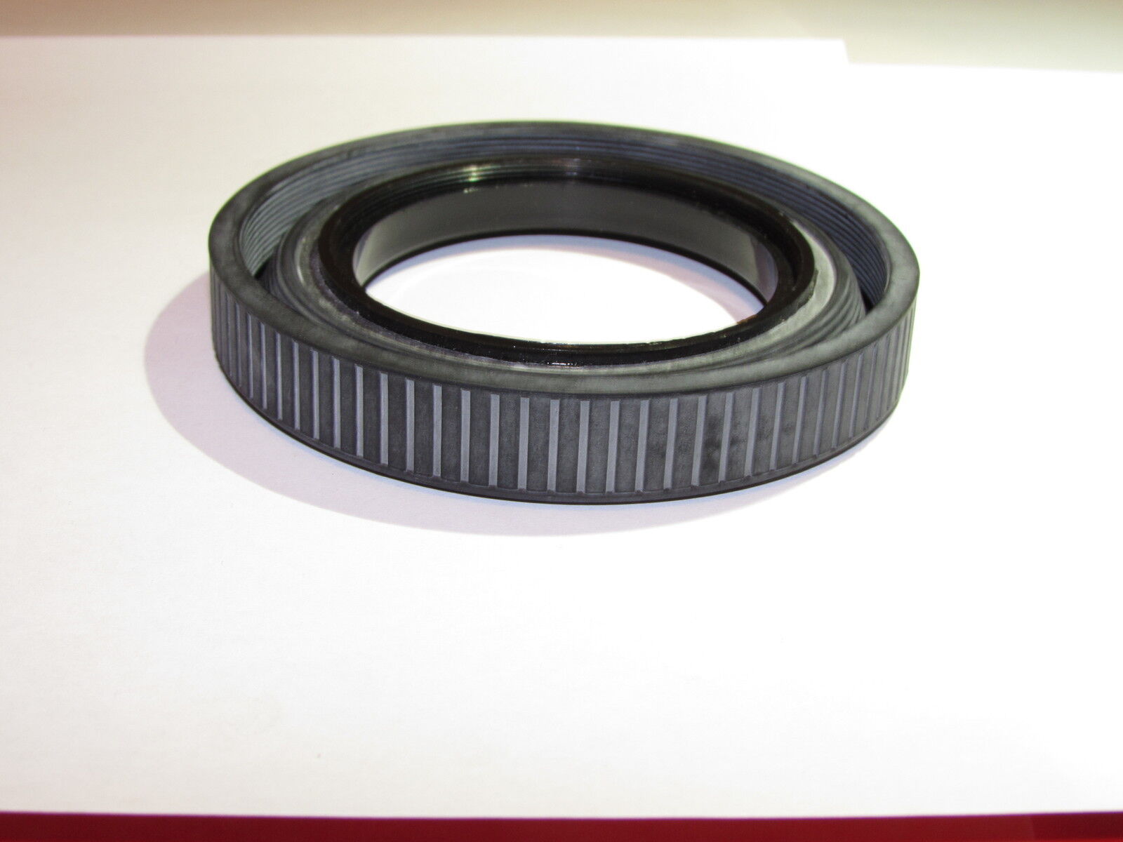 Used 62mm vintage Thick Rubber Collapsible Lens Hood