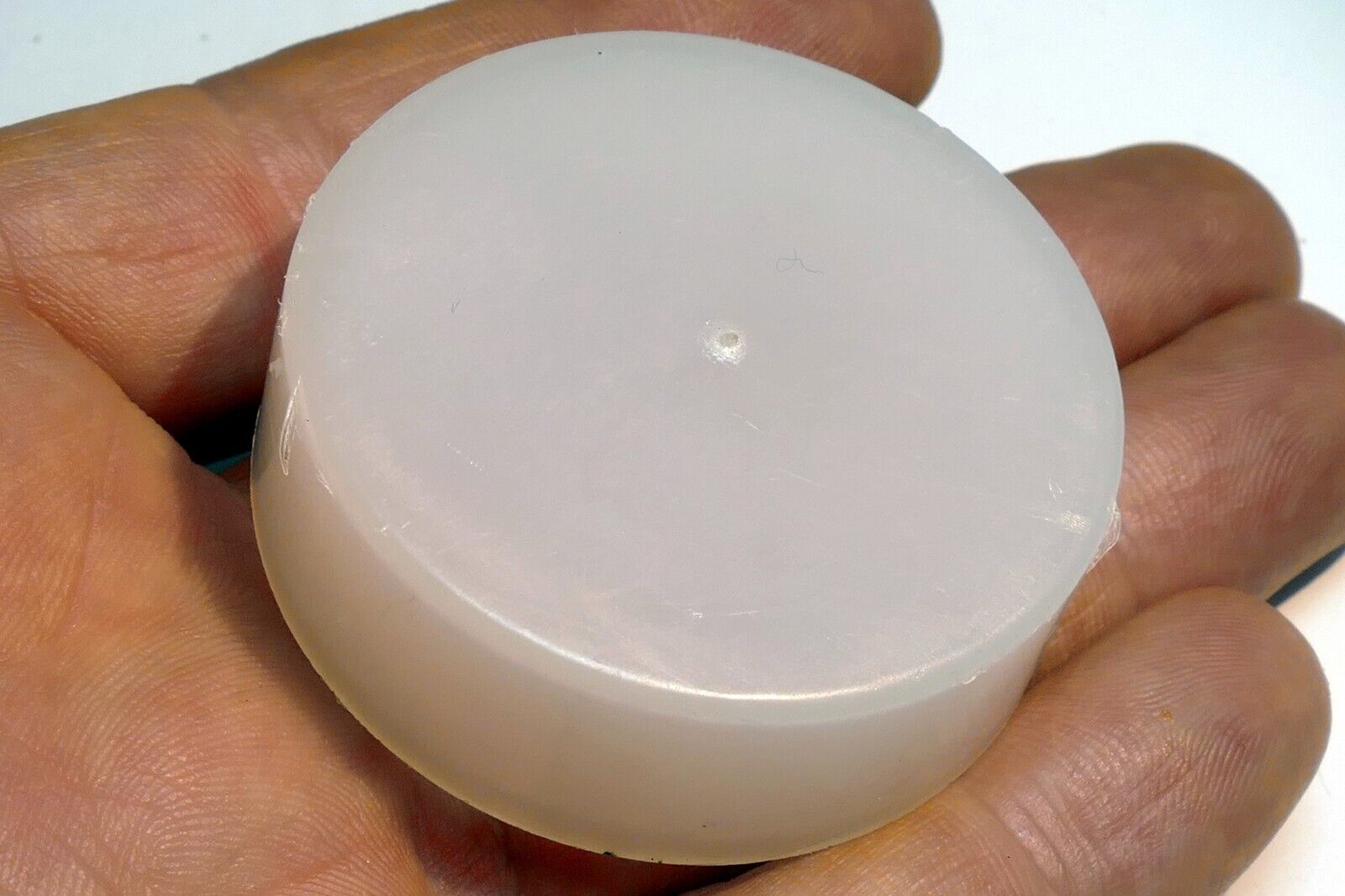 White Rear Lens Cap manual focus for Nikon AI s lenses 50mm f1.8 f1.4 OEM