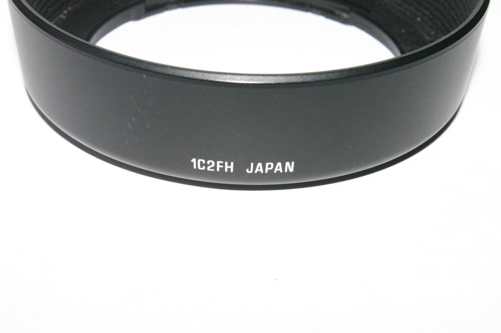 Tamron 1C2FH  Lens Hood genuine 28-80mm f3.5-5.6 AF zoom