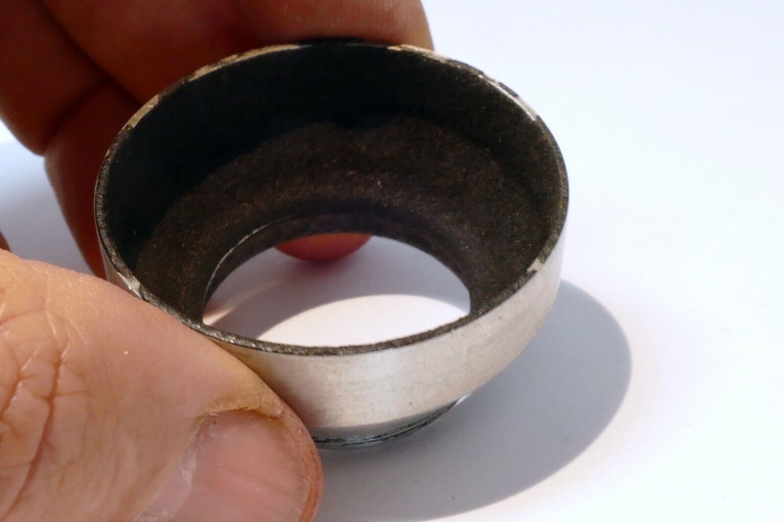 Lens Hood series V 5 33.3mm OD screw in threaded metal for 5cm