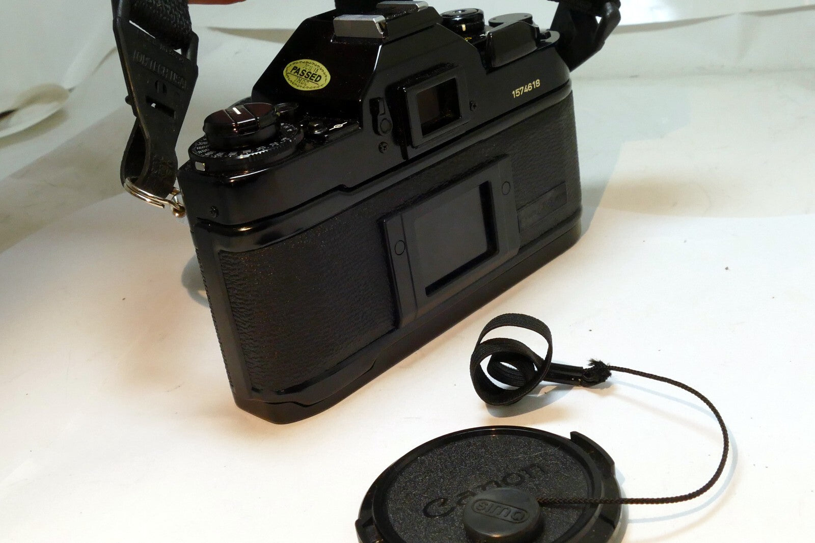 Canon A-1 35mm SLR Film Camera w/ new FD 28mm F2.8 Wide Lens outfit kit