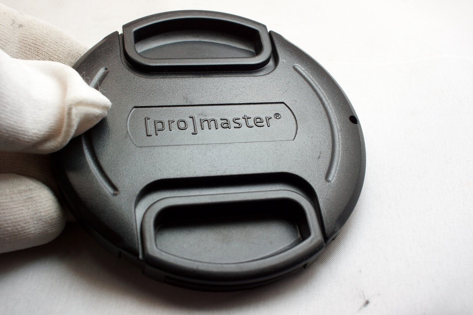 Genuine Promaster 82mm front cap (snap on type )