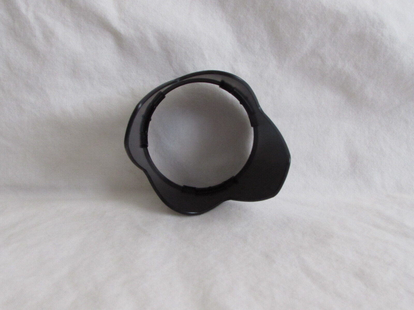 Used Lens Hood: B21530 63mm