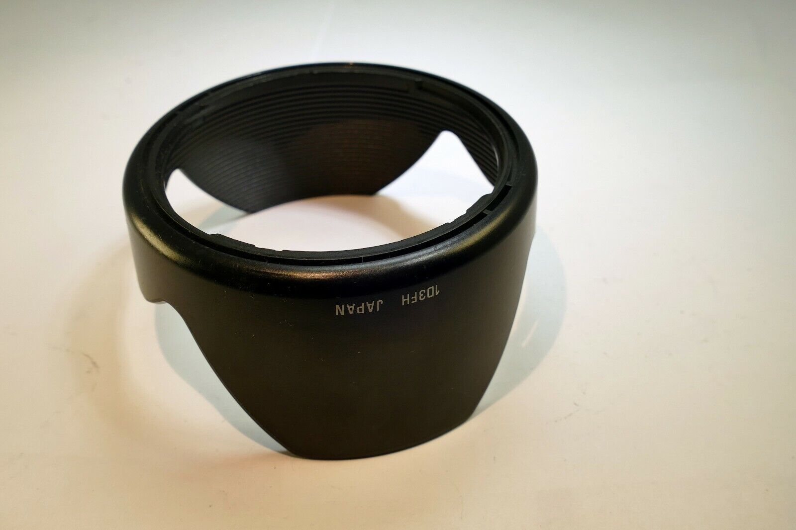 Tamron 1D3FH Lens Hood Shade for  28-105mm f4-5.6 AF zoom