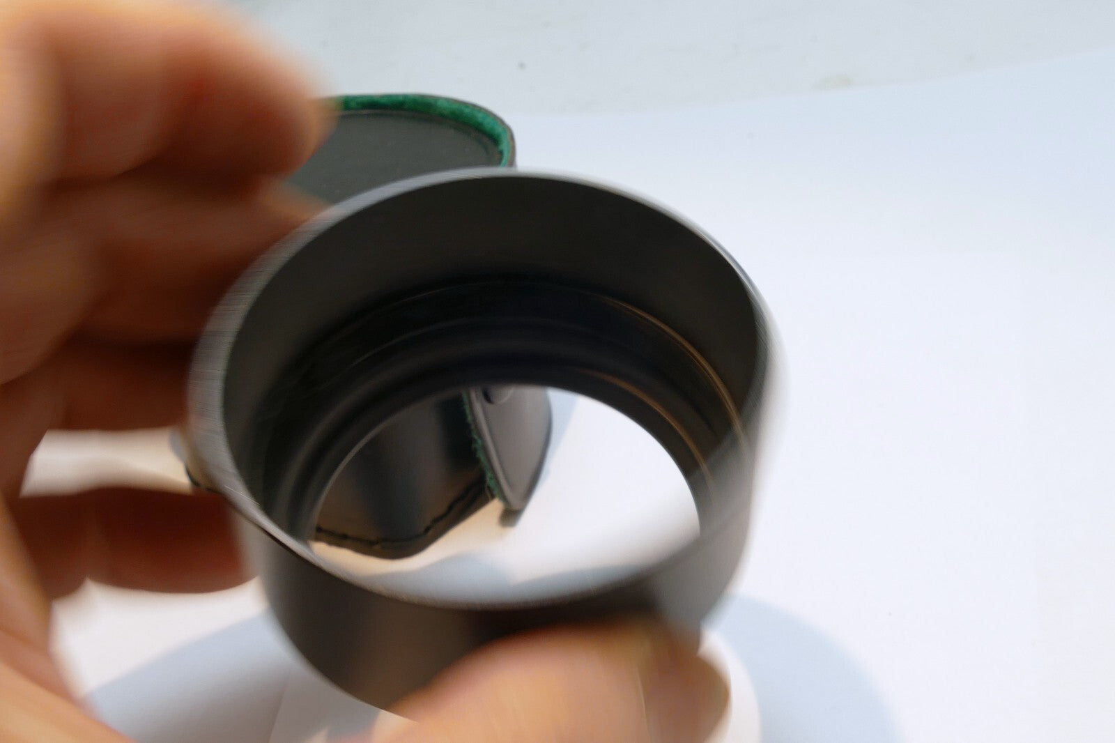 Metal Universal 55mm Metal Lens Hood screw in telephoto for Sun 85-210mm