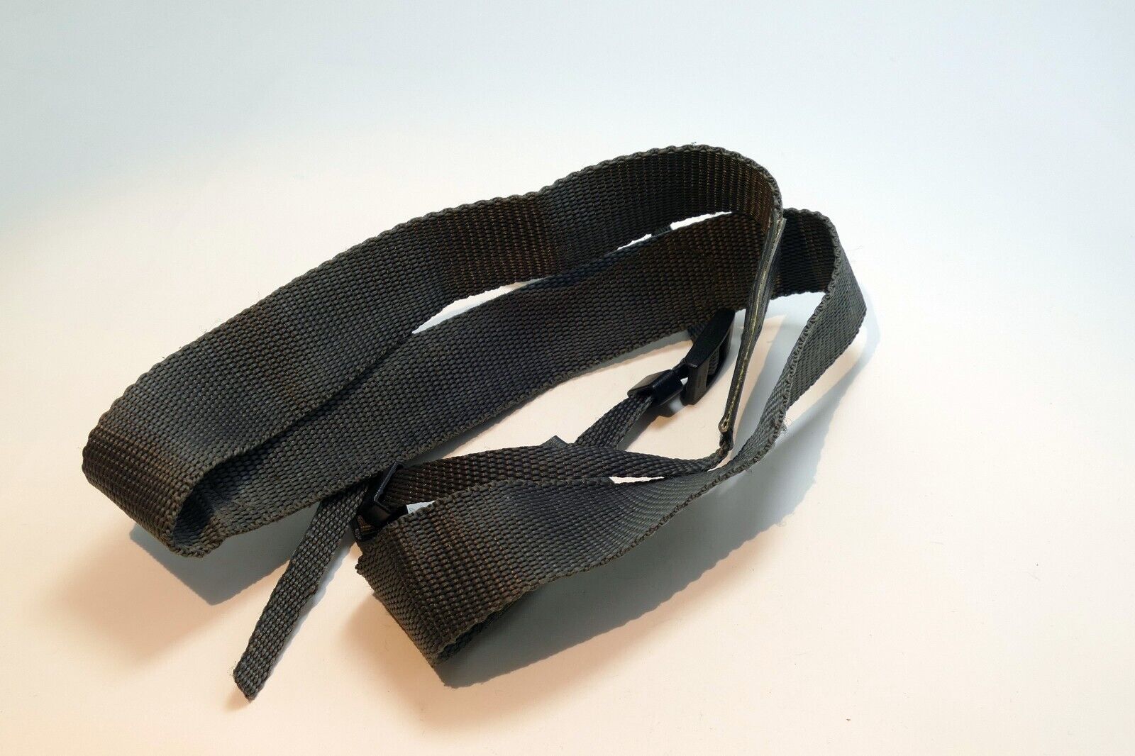Toshiba Camera Shoulder neck Strap  Gray 1" wide - Genuine