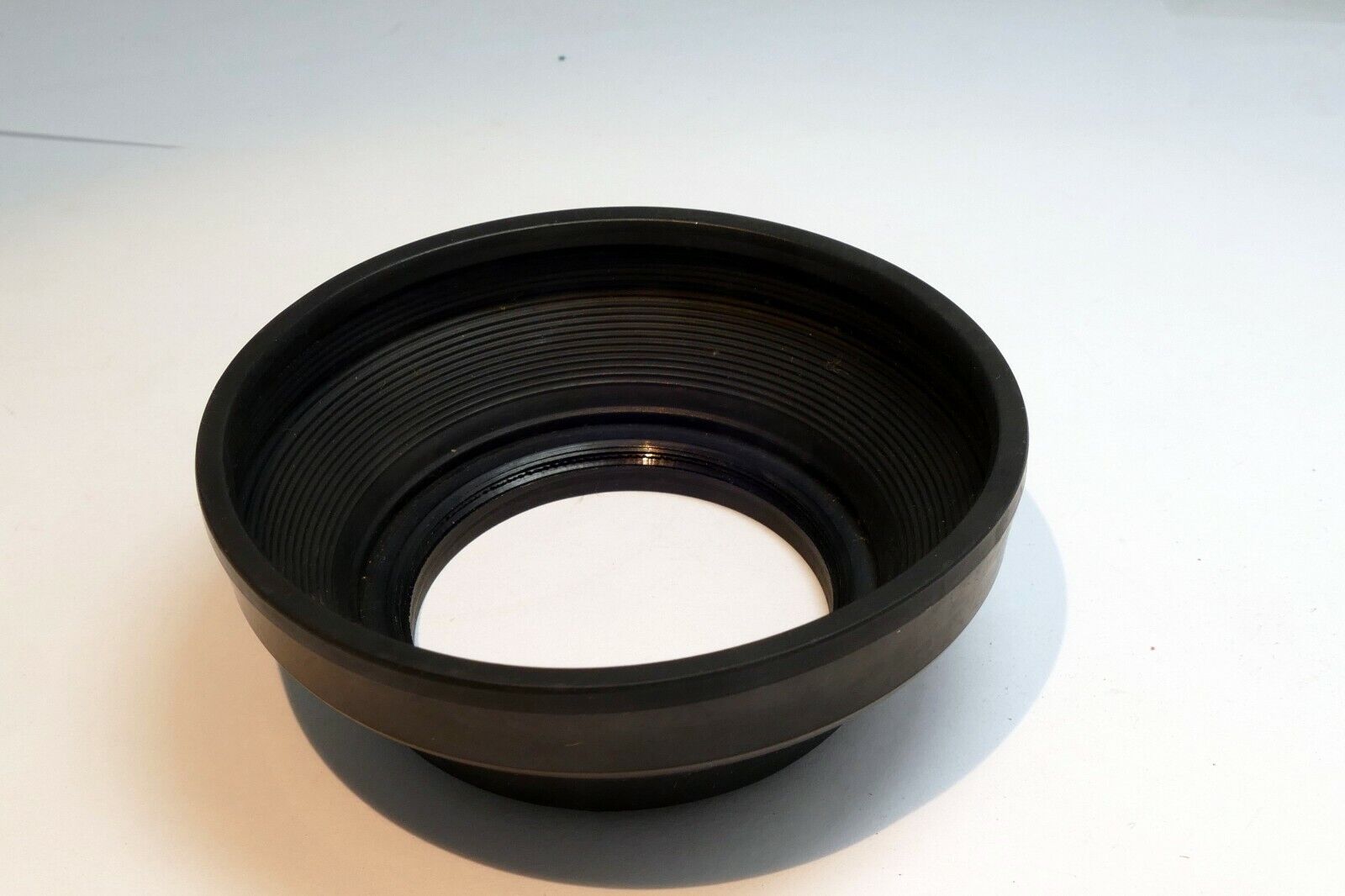 49mm Collapsible Rubber Lens Hood Shade screw in  for 50mm f1.7 f1.8