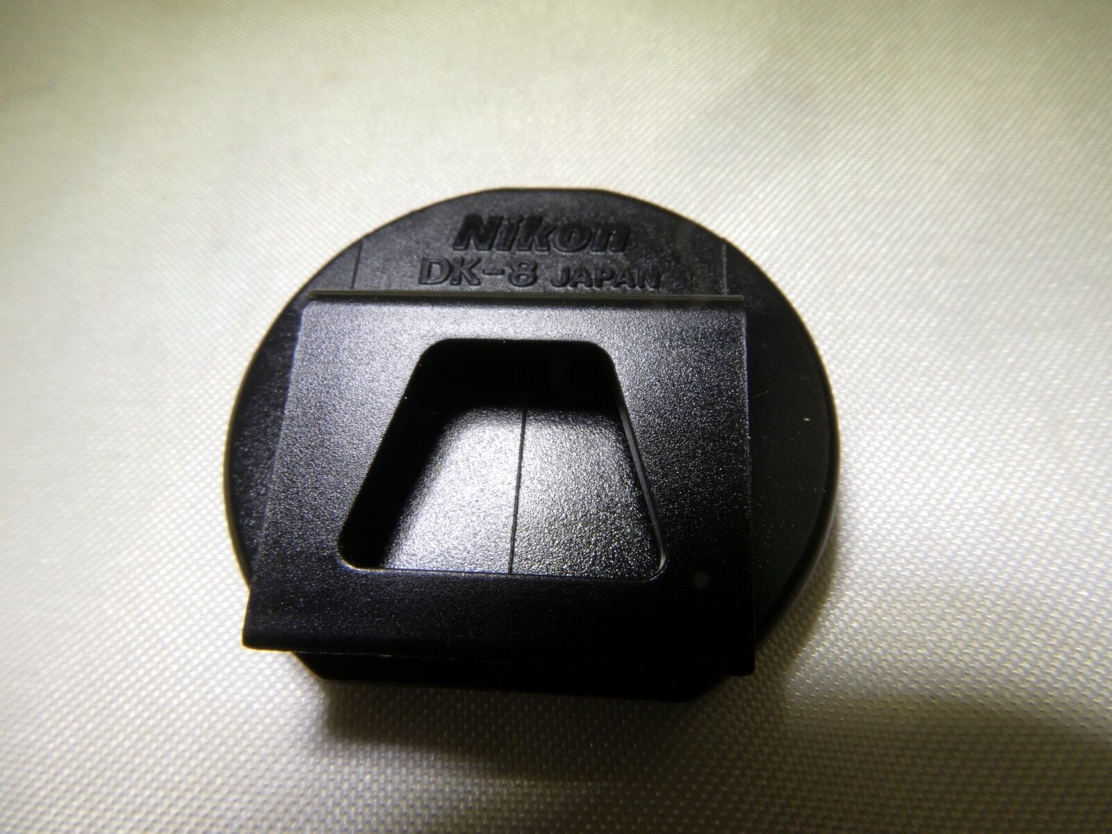 Nikon DK-8 Eyepiece Shield Cap Dust Cover  Original OEM