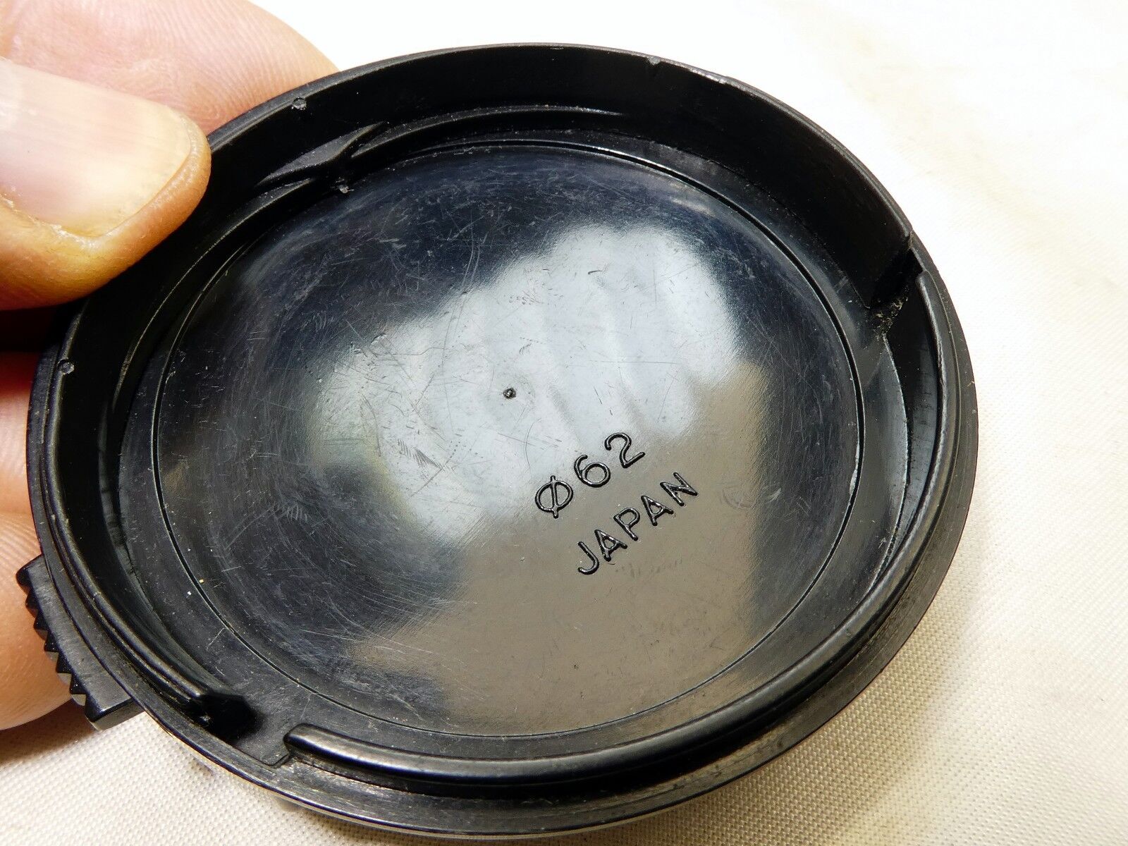 Tokina AT-X 62mm snap on type Lens Front Cap