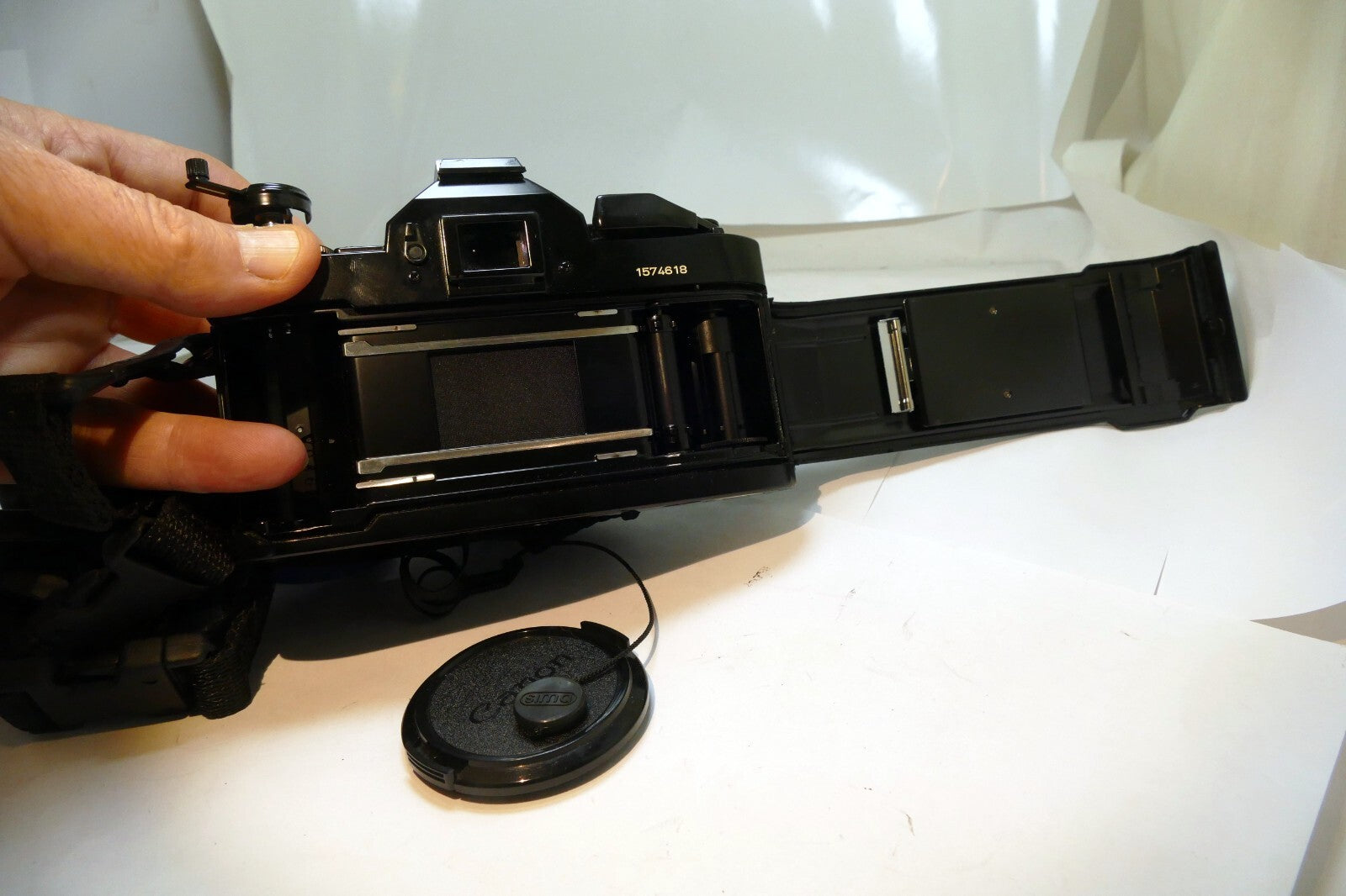 Canon A-1 35mm SLR Film Camera w/ new FD 28mm F2.8 Wide Lens outfit kit