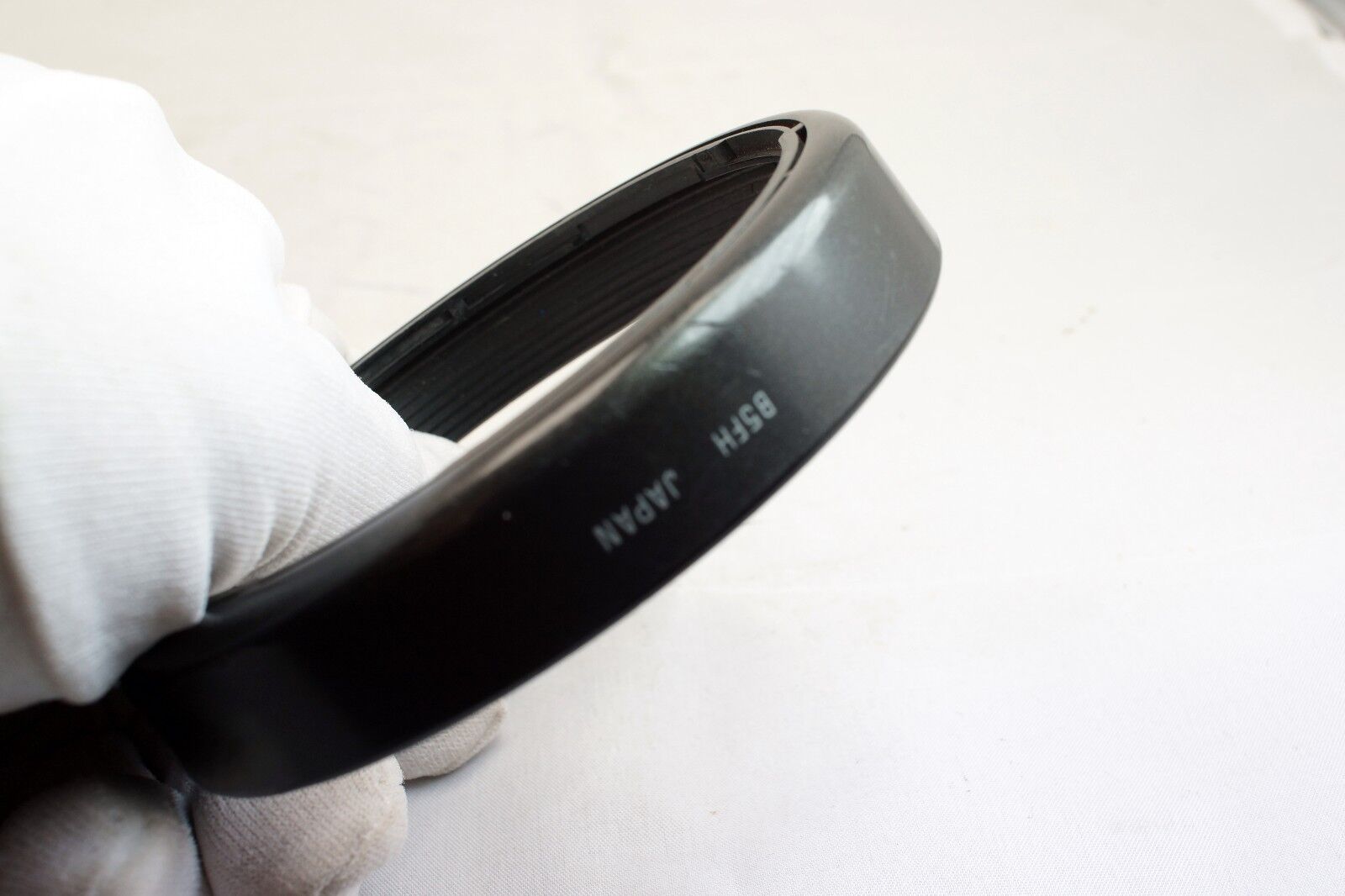 used Tamron B5FH Lens Hood Shade  for 28-200mm f3.8-5.6 Non Super zoom