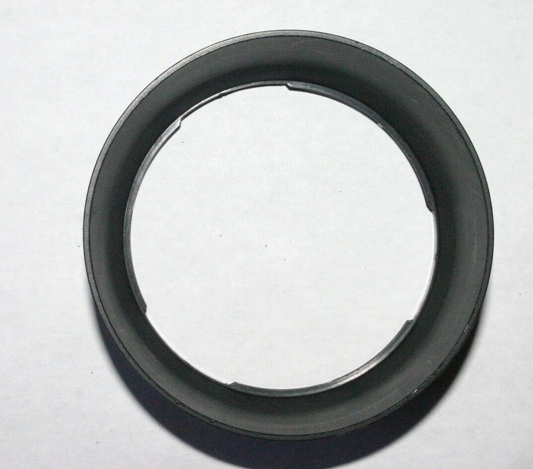 Twist on type 62mm Lens Hood AF lens (ID 65.8mm)