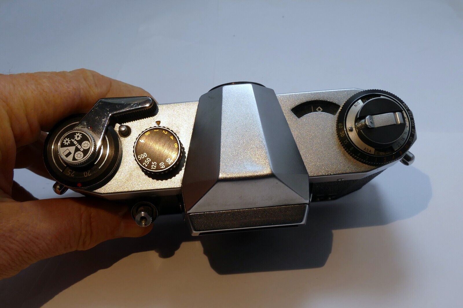 PRAKTICA PL Nova I B camera body only M42