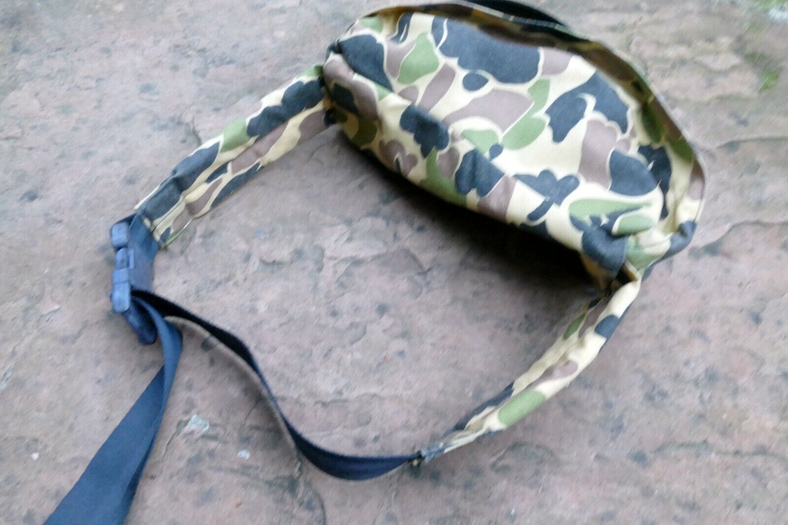 Top-Load Holster Camera Waist Bag Pouch Belt snap on CAMO green tactical pack