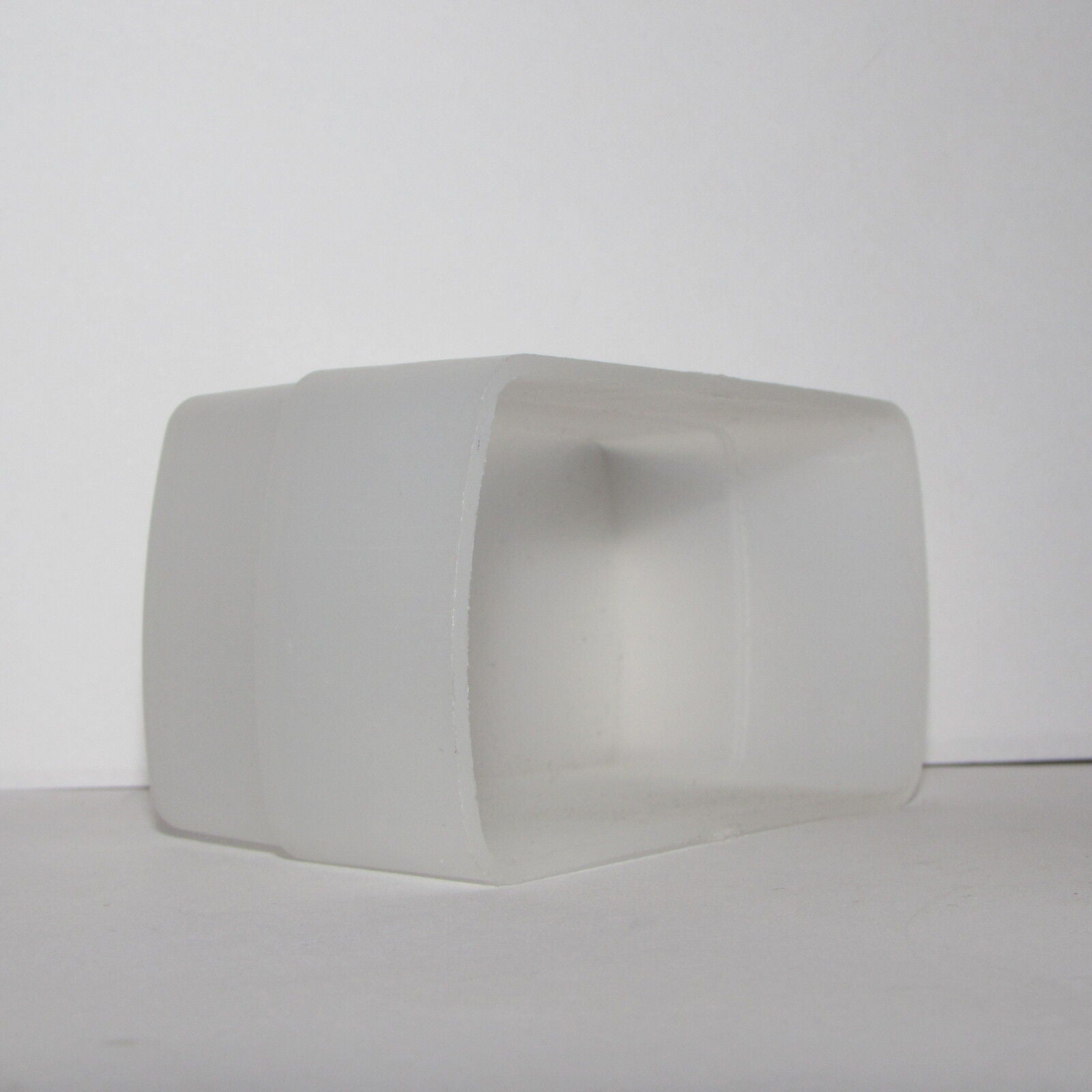 Used "T" Flash Diffuser large 80mm across (unknown brand)   S115010