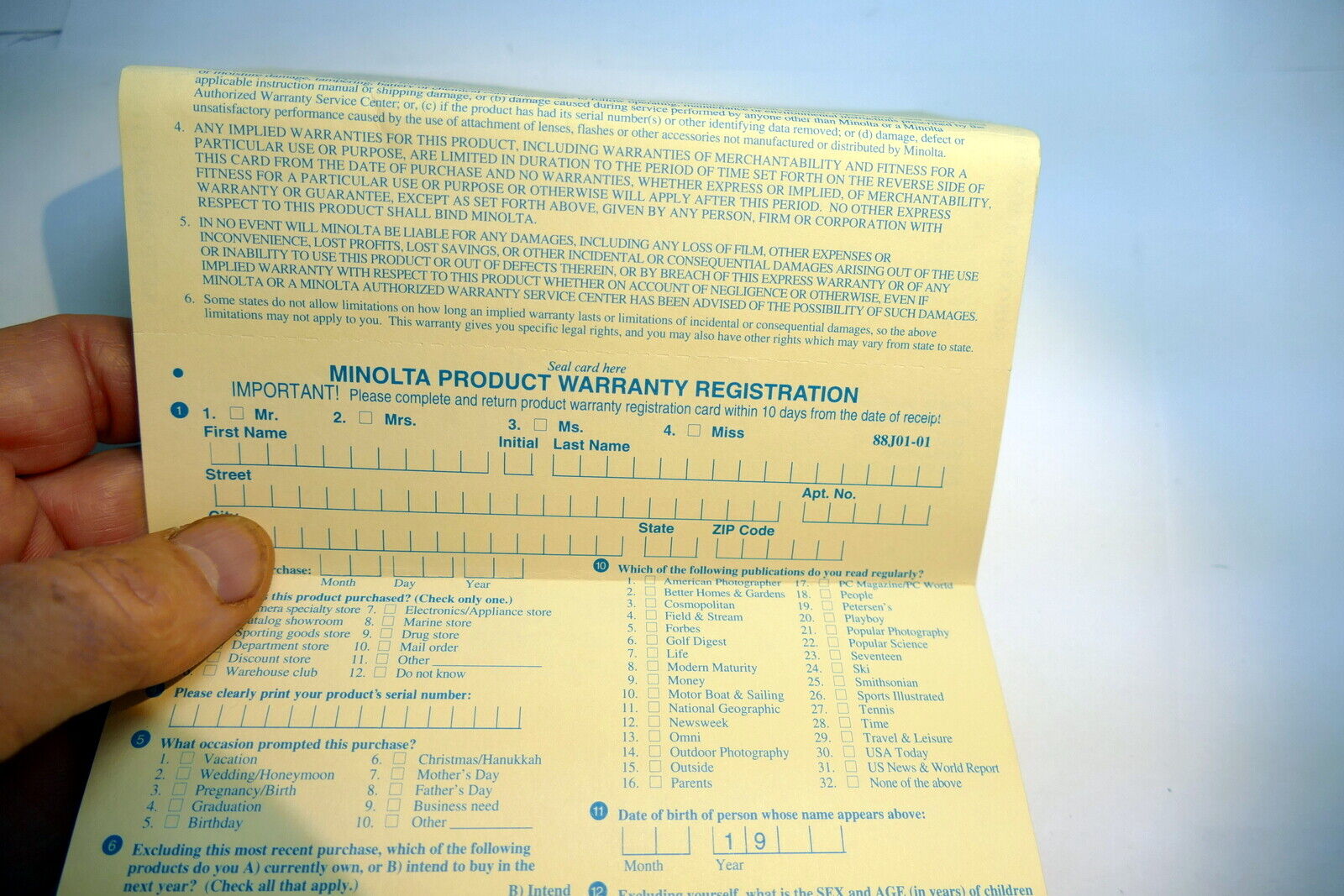 Warranty Card for Minolta QTsi Maxxum AF 35-80mm kit lens vintage
