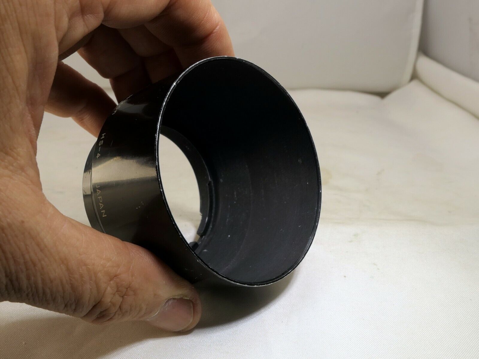 Nikon HS-4 Hood Shade Metal clip on for 135mm f3.5 85mm f2.0 Ai Ai-s Nikkor OEM