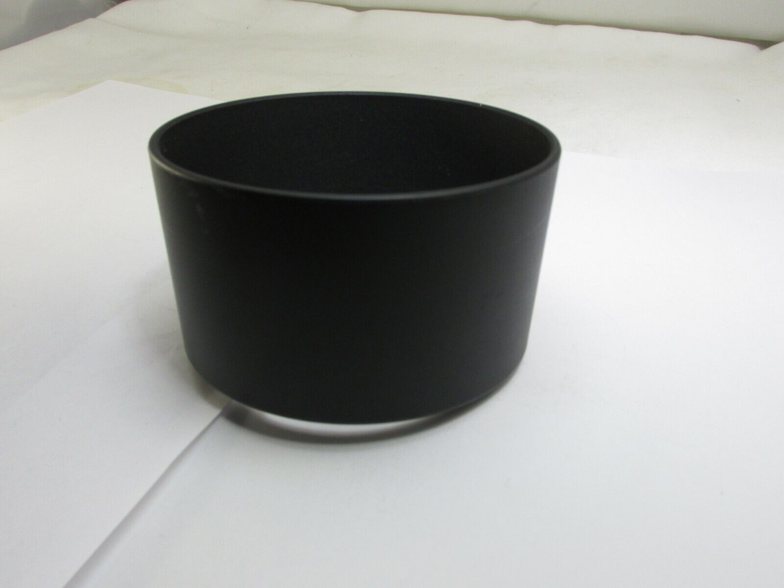 Plastic Lens Hood unknown brand 68.3mm ID  twist on type