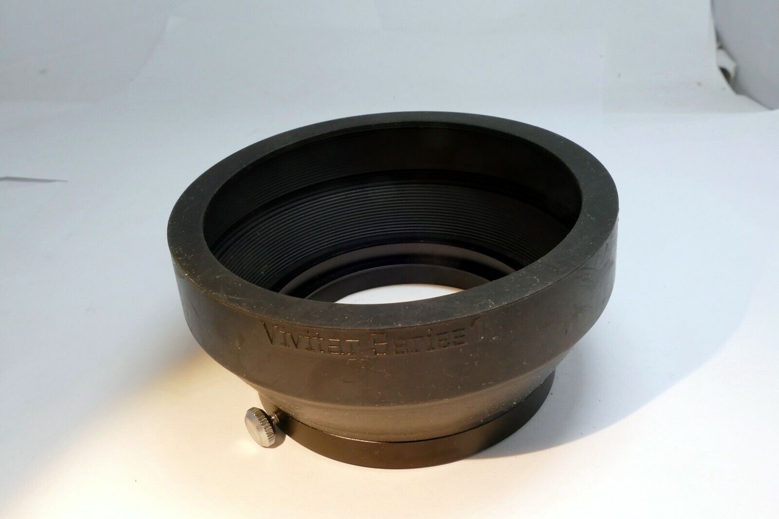 Vivitar 67mm RUBBER HOOD SHADE screw in 31-9740 for series 1 70-210mm f3.5 OEM