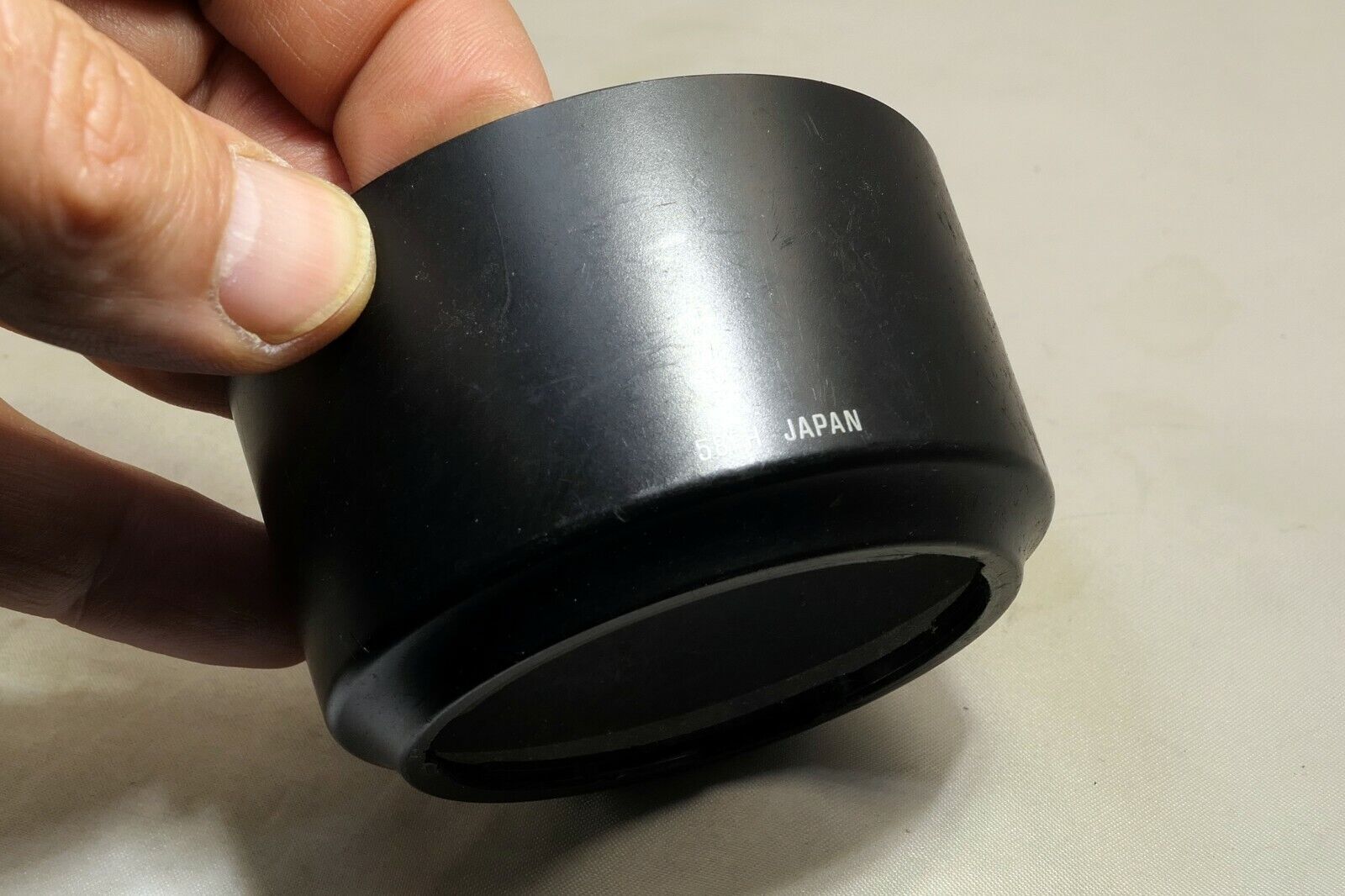 Tamron 58FH Lens Hood Shade for 70-210mm f/4.0-5.6 AF telephoto OEM