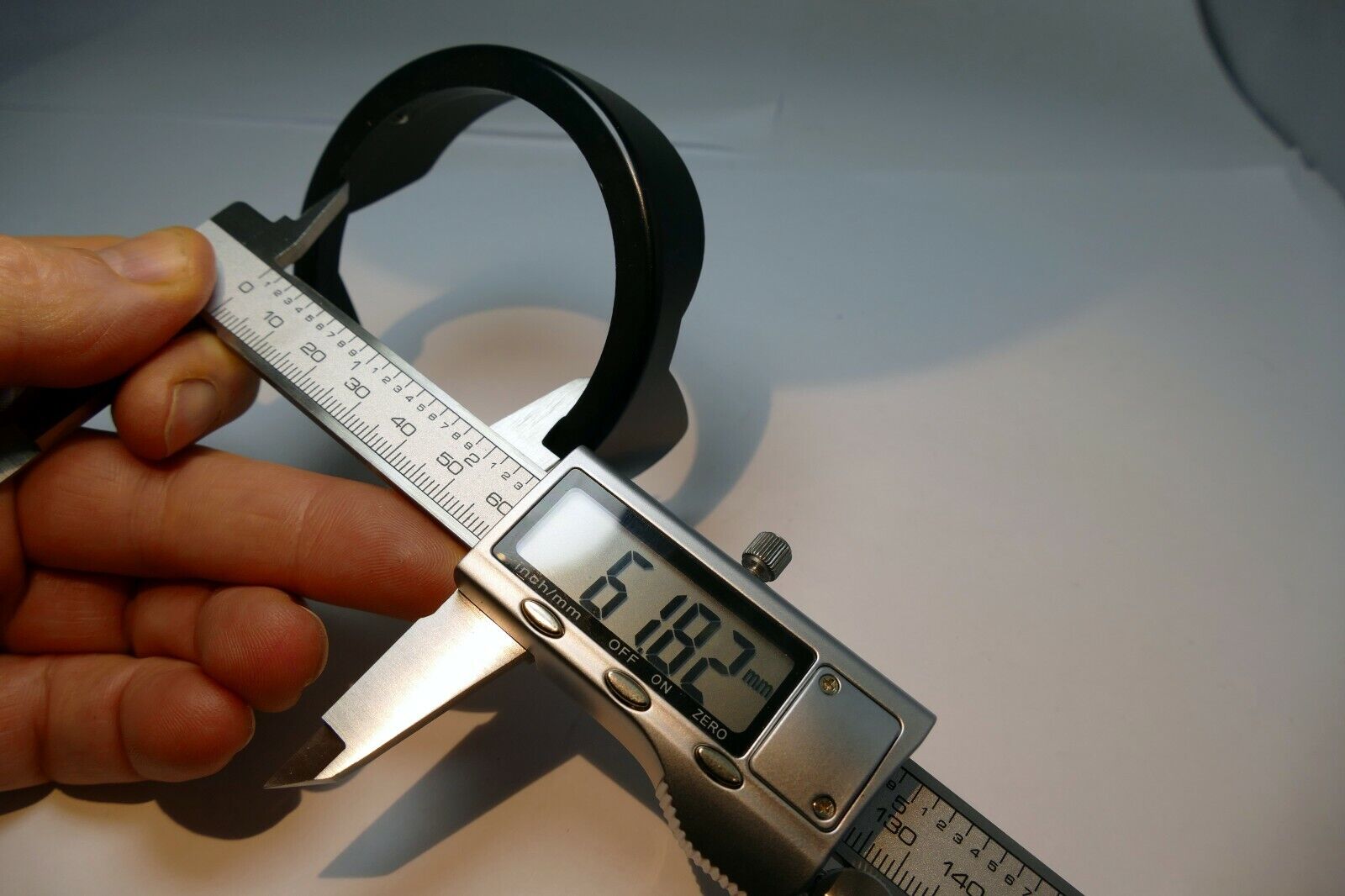 Plastic Lens Hood Shade incomplete  (missing inner ring )