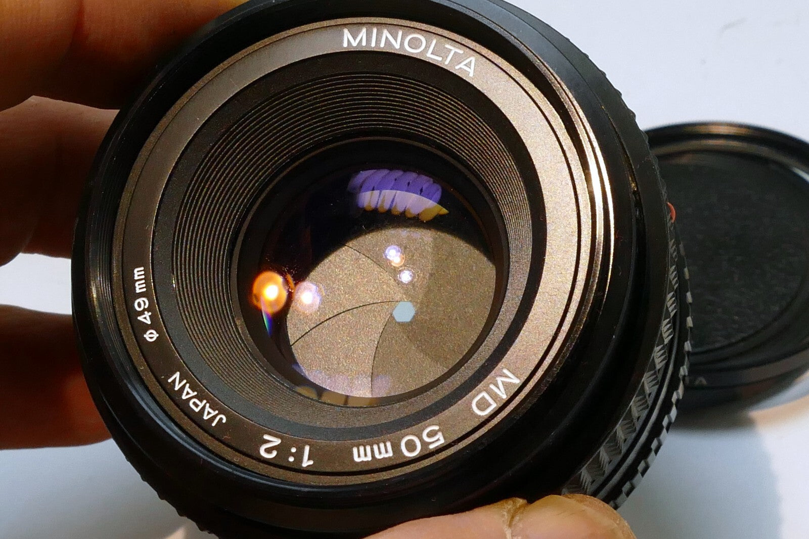 Minolta 50mm f2 MD Standard Prime Lens w/ 49mm  L39 UV filter - FUNGUS damage