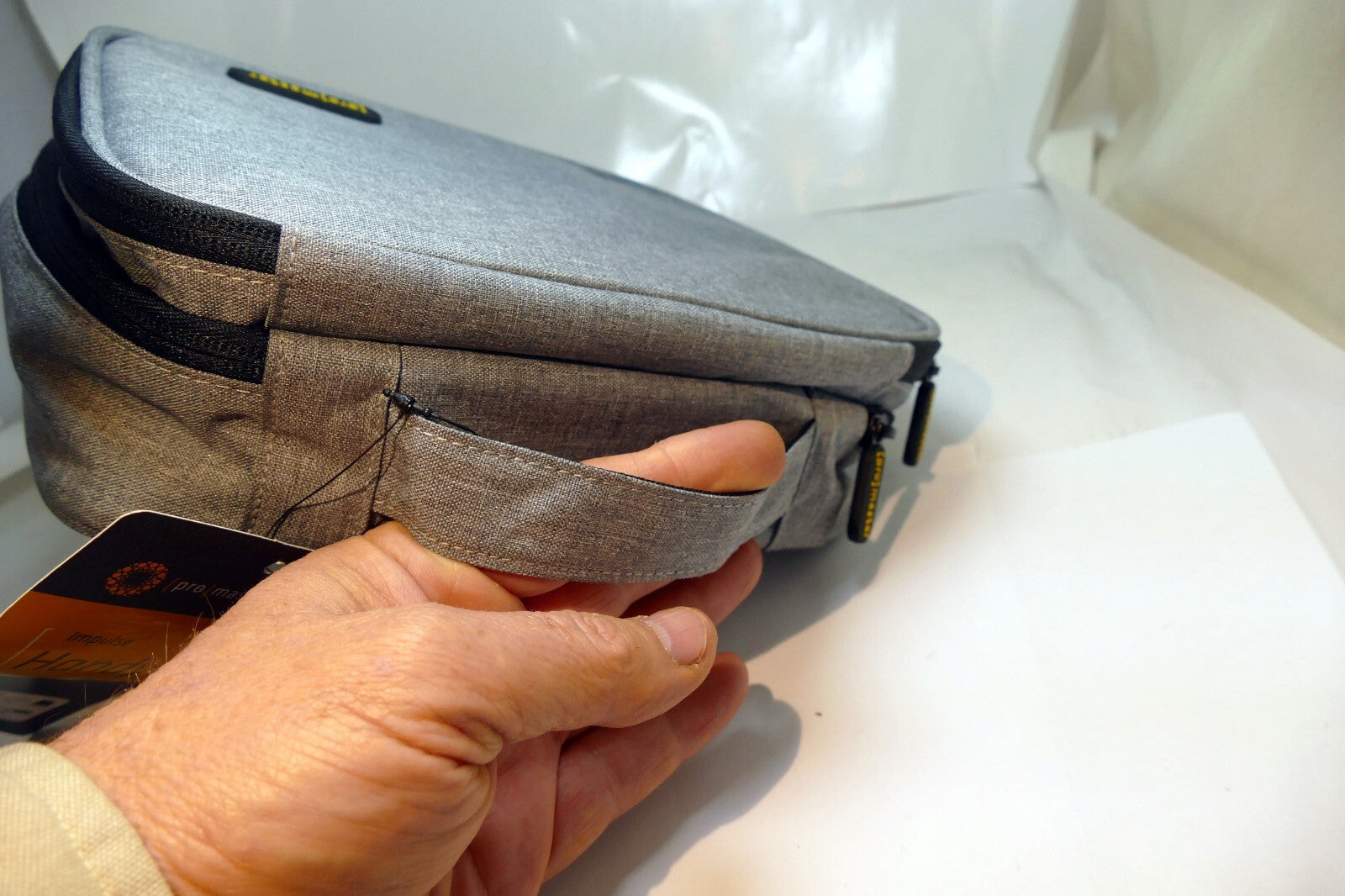 Promaster 7X9X3" camera Impulse Handy case for camera and accessories