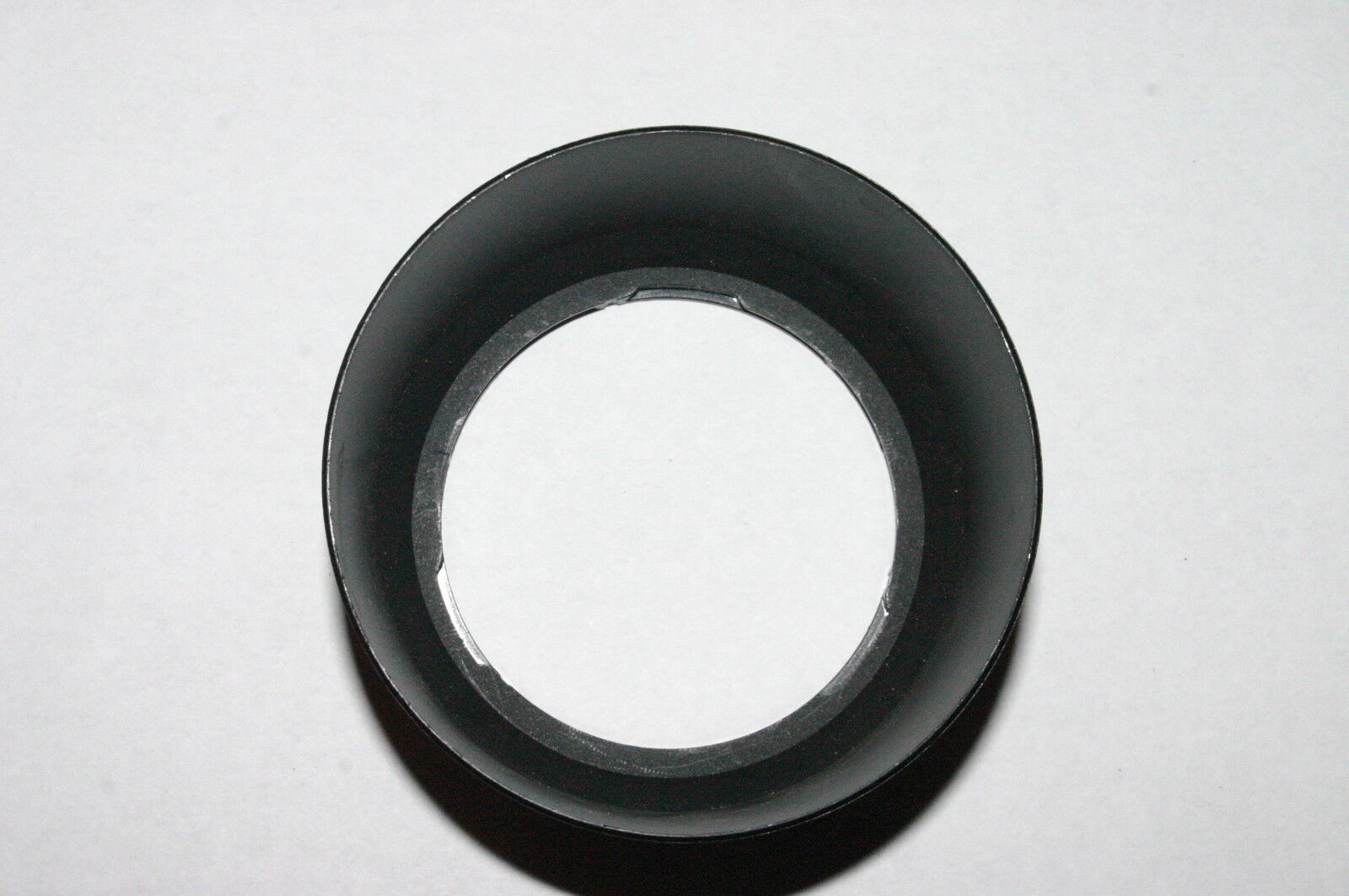 Original Tamron 58FH Lens Hood for 70-210mm f4-5.6 Adaptall AF zoom 7414059/60