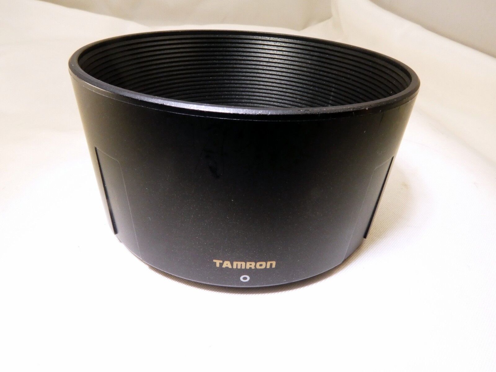 Tamron 2B4FH Lens Hood Shade AF 70-300mm F4-5.6 EOM