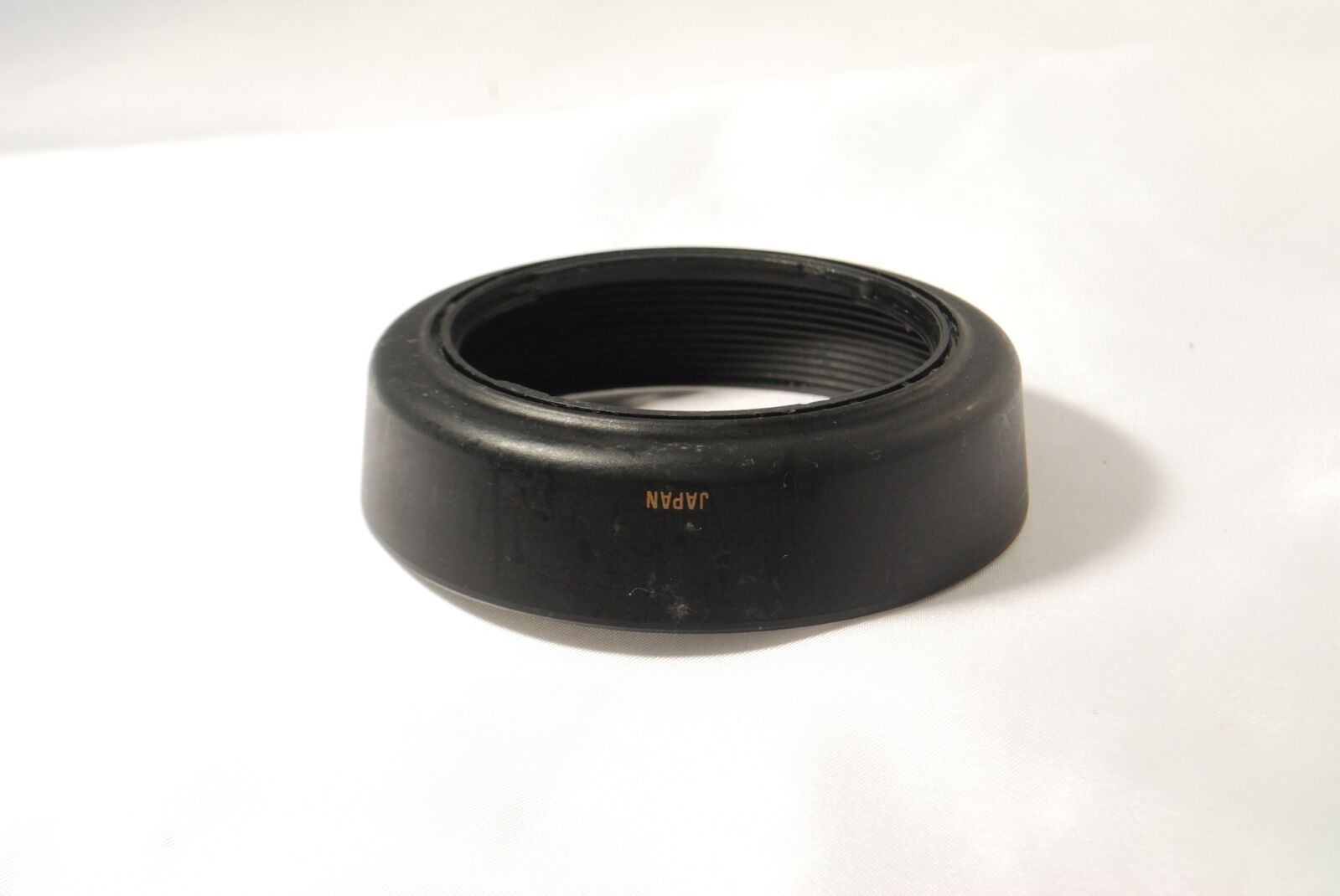 Promaster Plastic Lens Hood  for 28-80mm AF zoom 3128038