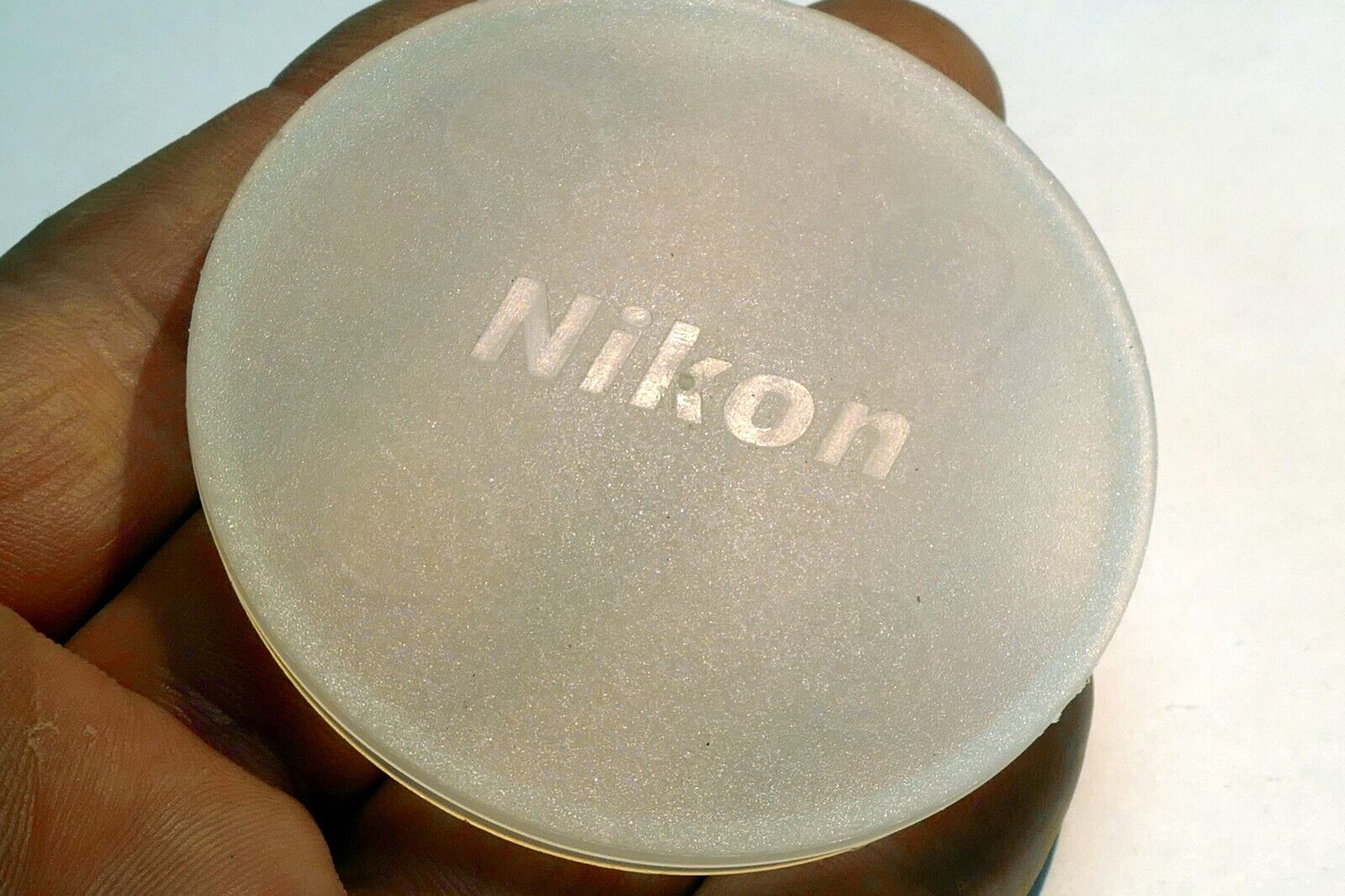 Nikon F Camera Body Cap Dust cover slip on type White Genuine FE FE2