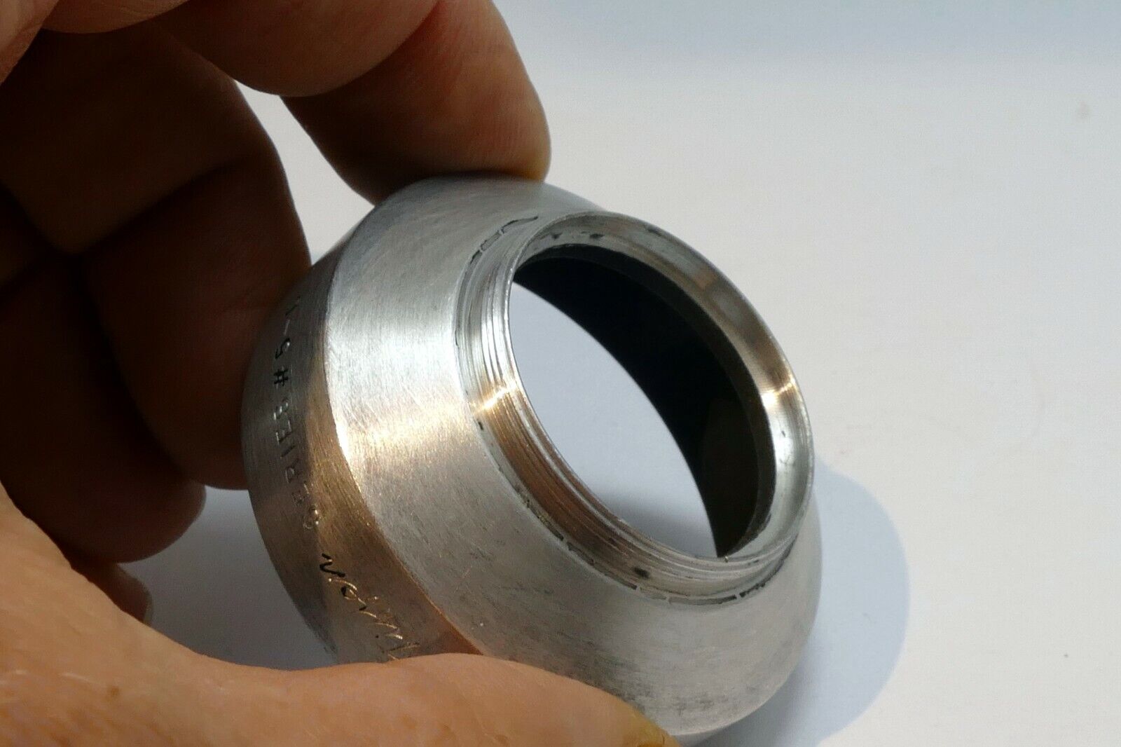 Tiffen D Lens Hood Shade series 5 V screw in type metal 33.3mm