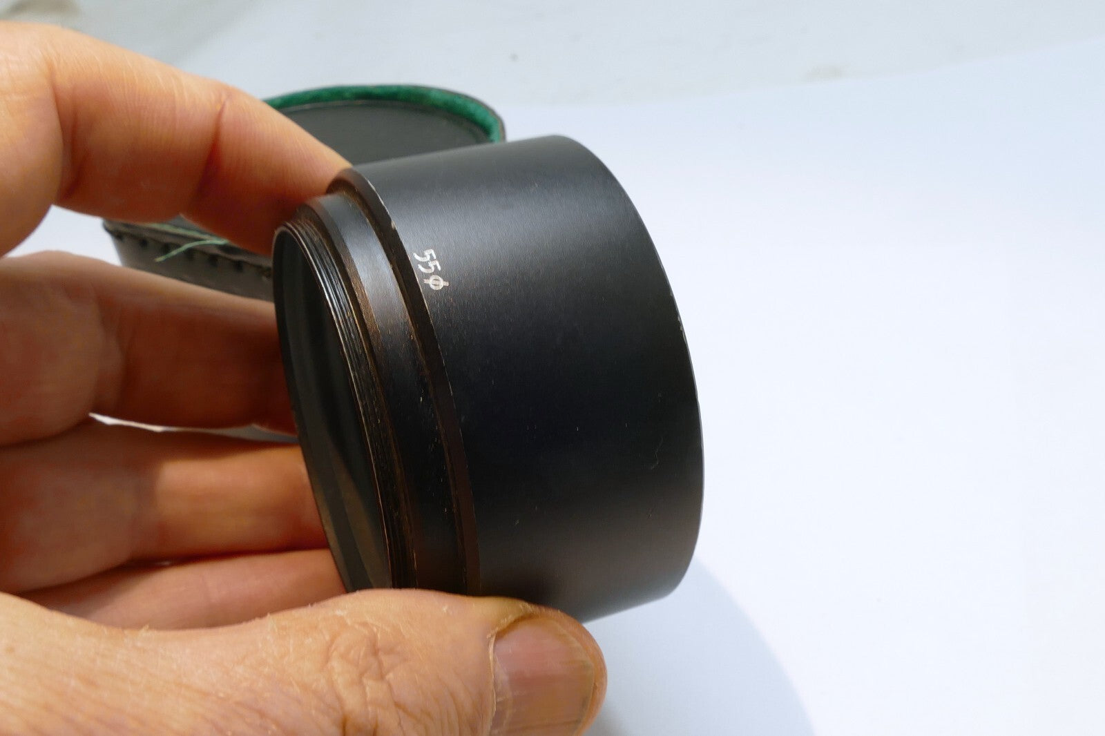 Metal Universal 55mm Metal Lens Hood screw in telephoto for Sun 85-210mm