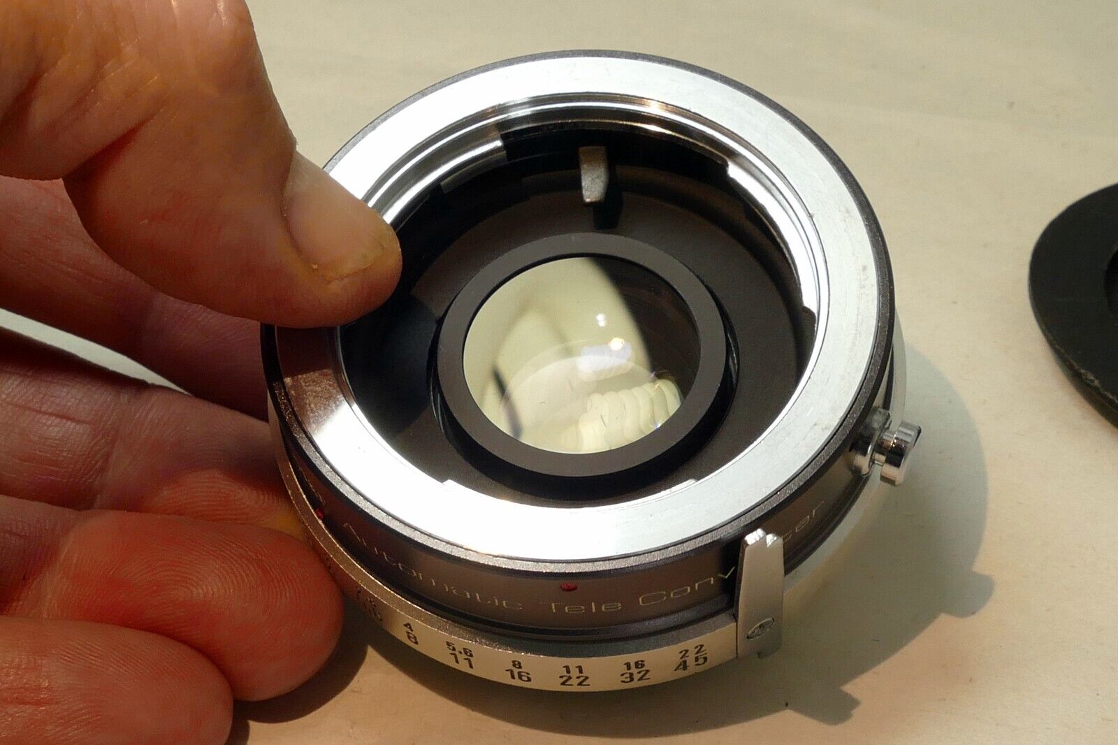 Vivitar 2X Automatic 2X-5 element Tele-Converter lens for Minolta MC