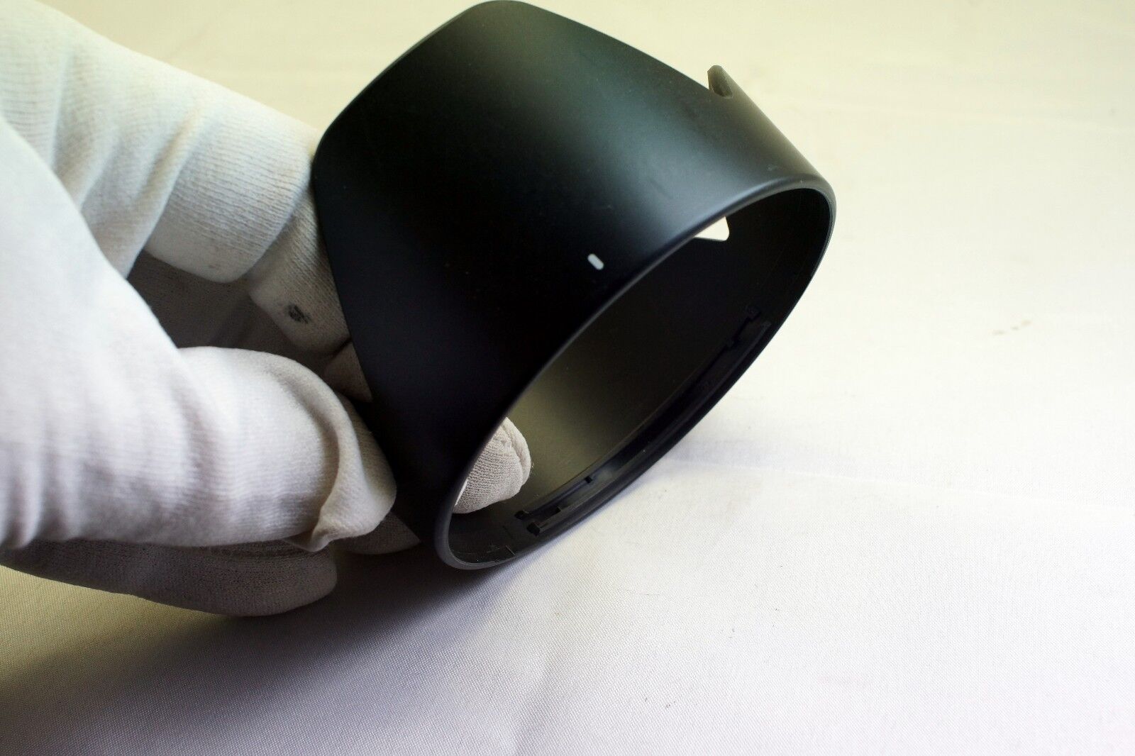 Unknown Brand Twist on  Plastic Lens Hood Shade 77.9mm ID