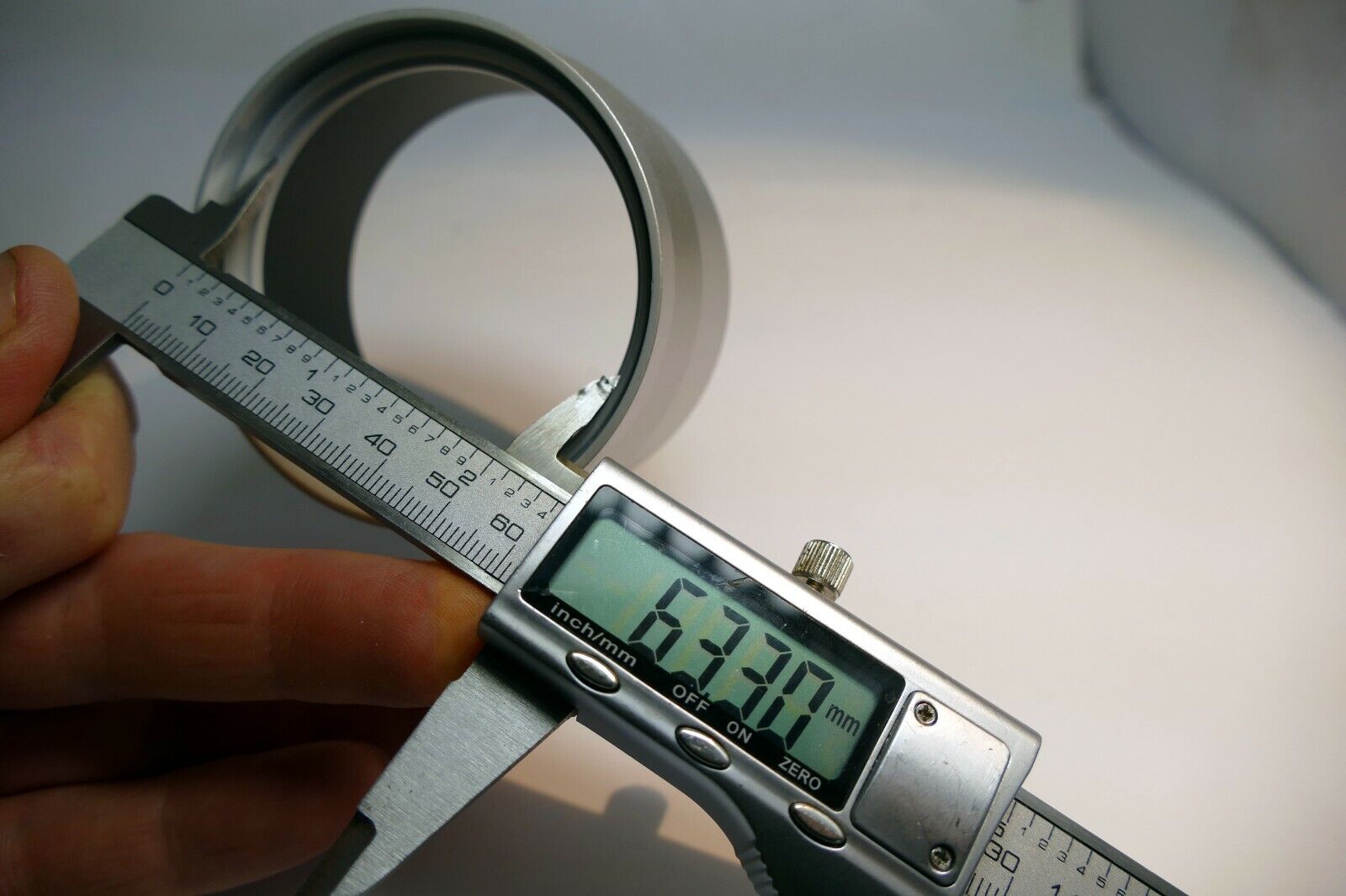 64mm ID plastic Lens adapter  unknown brand threaded front 72mm