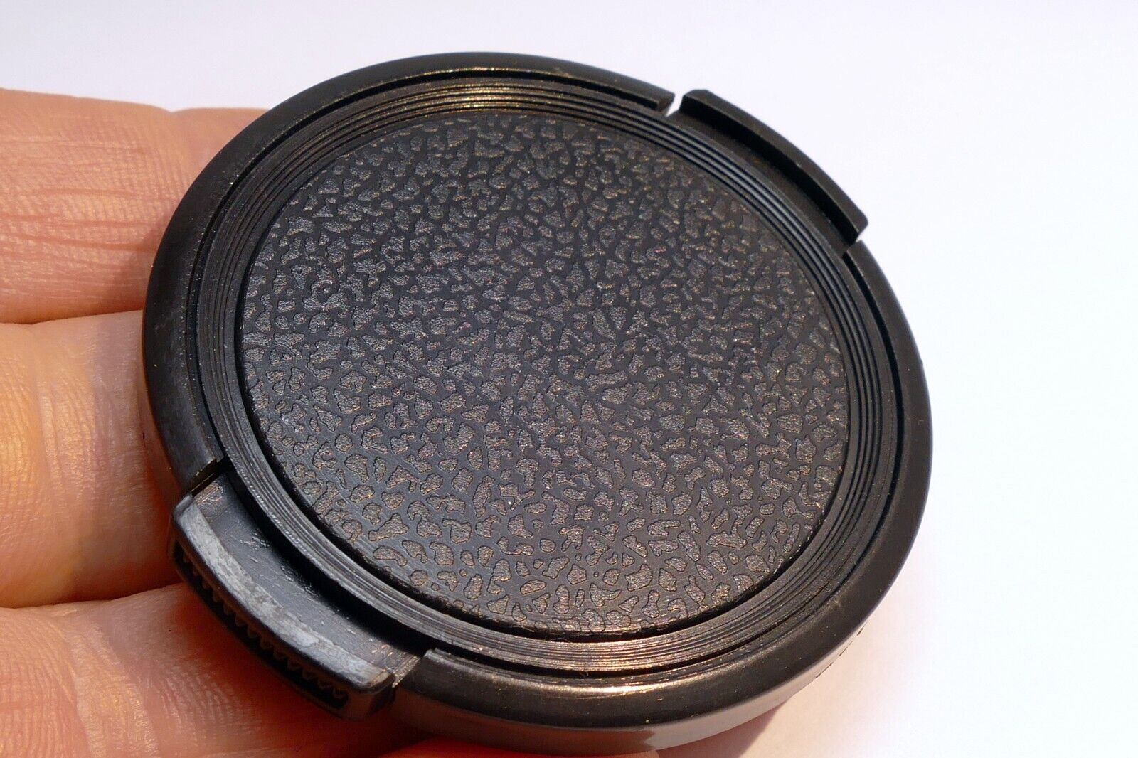 52mm snap on type Front Lens Cap for 18-55mm zoom lens