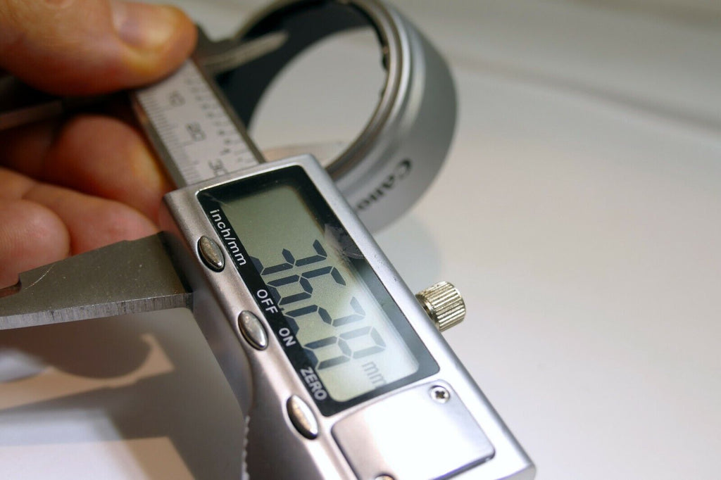 Canon Lens Hood Shade 36mm ID plastic Vintage