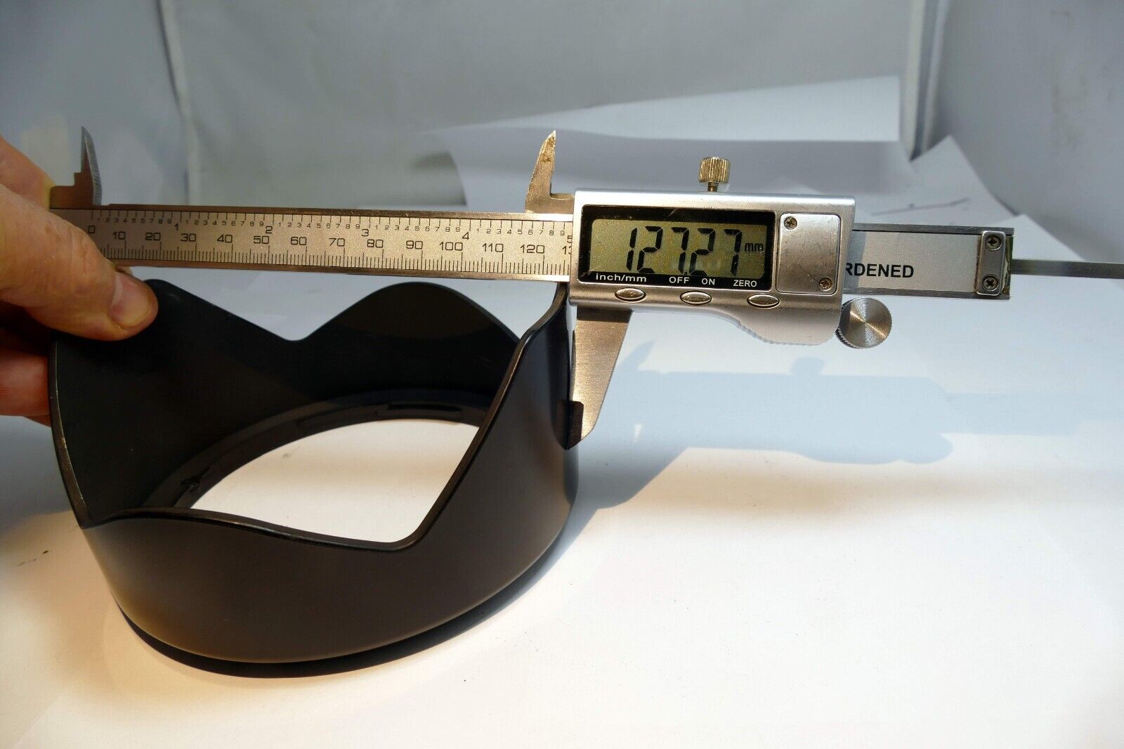 102mm Lens Hood Shade twist on type wide angle 100mm OD