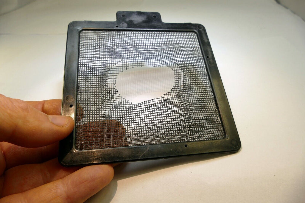 Lindahl Plastic Vignetter Mask Frame 4.5" bellows 2" small Horizontal Oval 