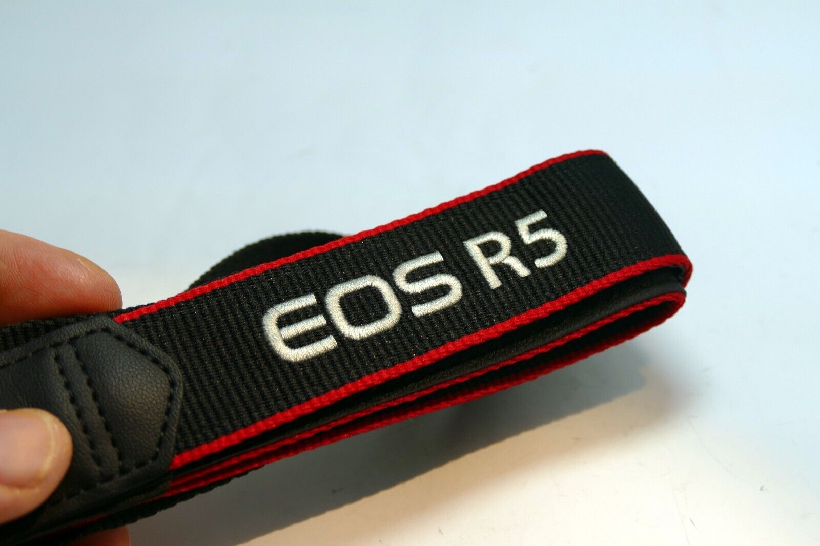 Canon EOS R5 Digital Camera Neck Shoulder Strap Black-Red - Genuine OEM