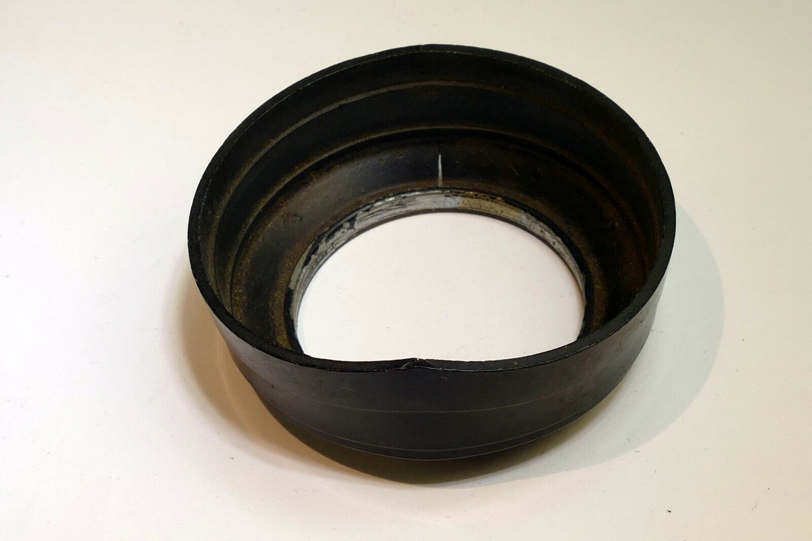 41mm Metal Lens Hood screw in type shade (damaged AS IS)