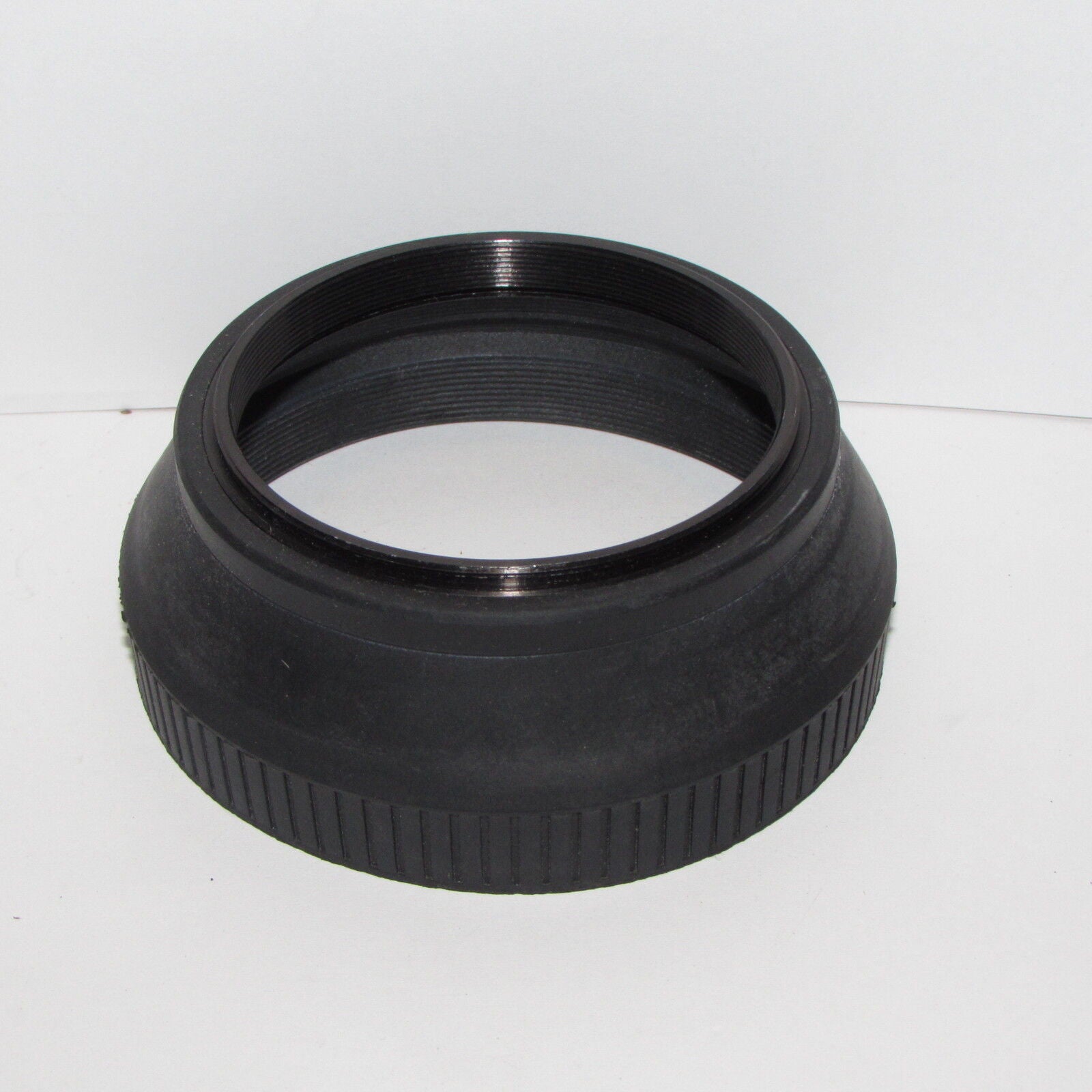 Used 67mm Collapsible Rubber Lens Hood Generic type vintage  S113026-027