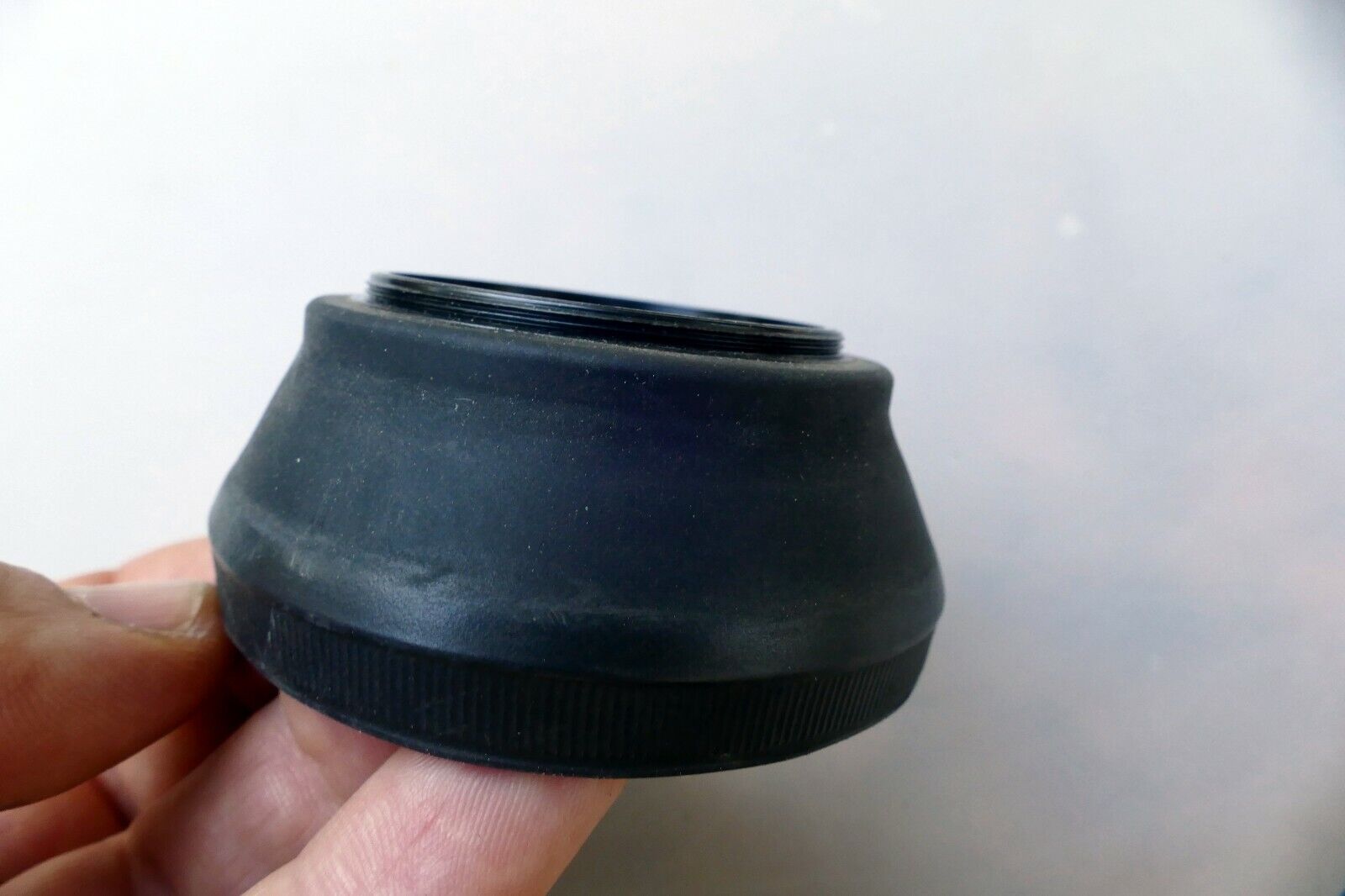 49mm Rubber Lens Hood Shade double threaded for 50mm f2 f2.0 nromal  screw in