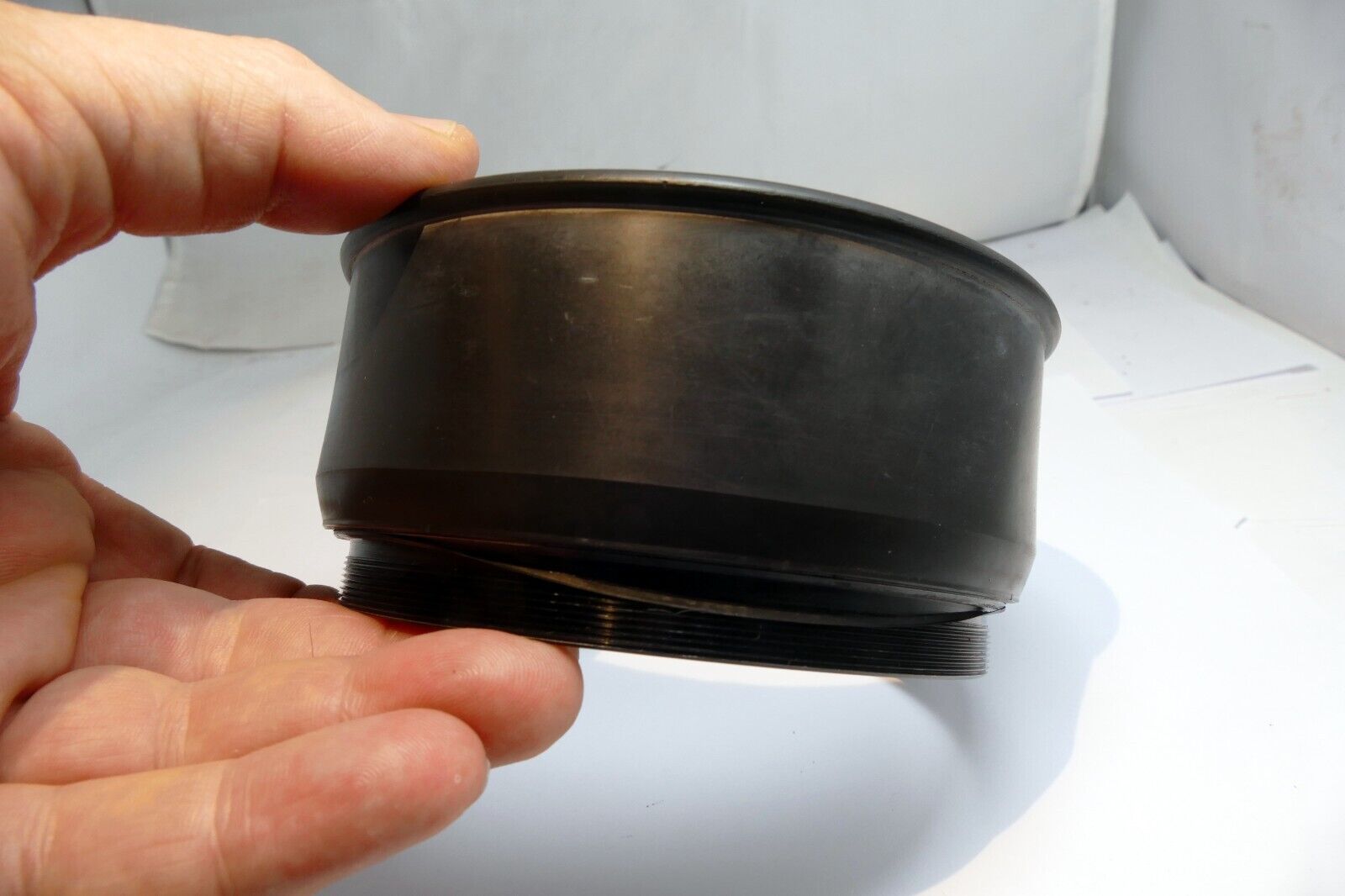 114mm Rubber Lens Hood threaded for 500 600mm lenses