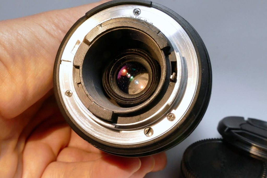 Quantaray 70-300mm f4-5.6 Lens For Nikon telephoto  AF-D LD Macro 1:2