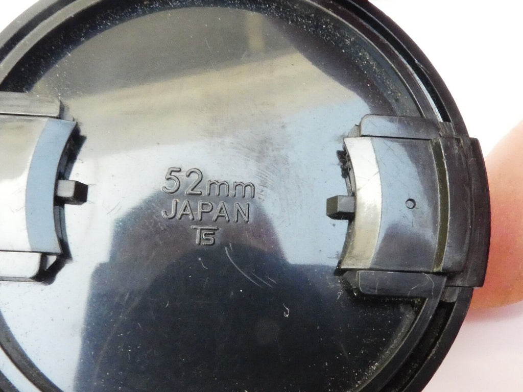 Toyo Optics 52mm Front  Lens cap plastic snap-on type