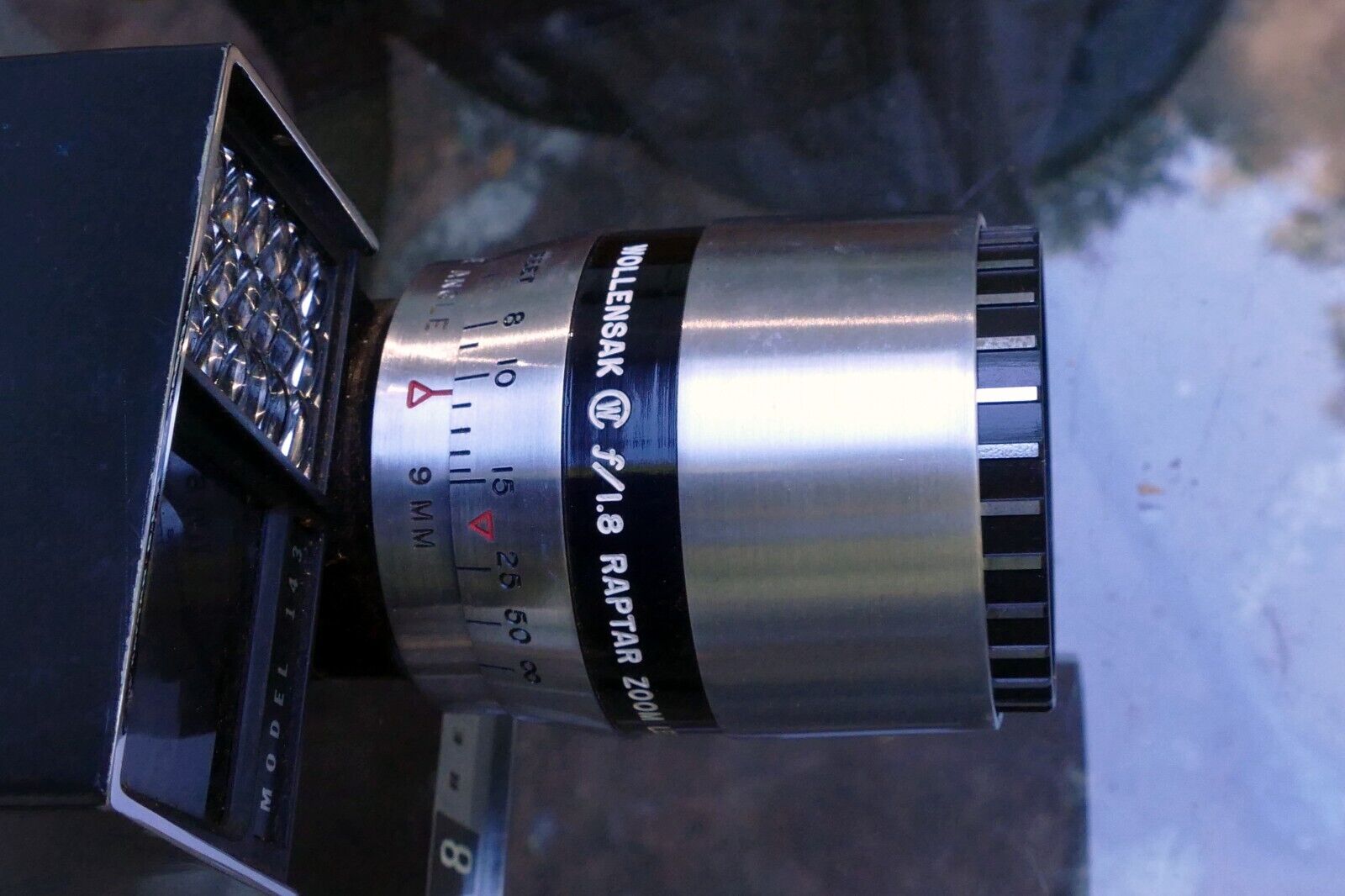 Revere 8 Eye-Matic 8mm Model 143 Power Zoom Camera w/ Raptar Lens -  PARTS AS IS